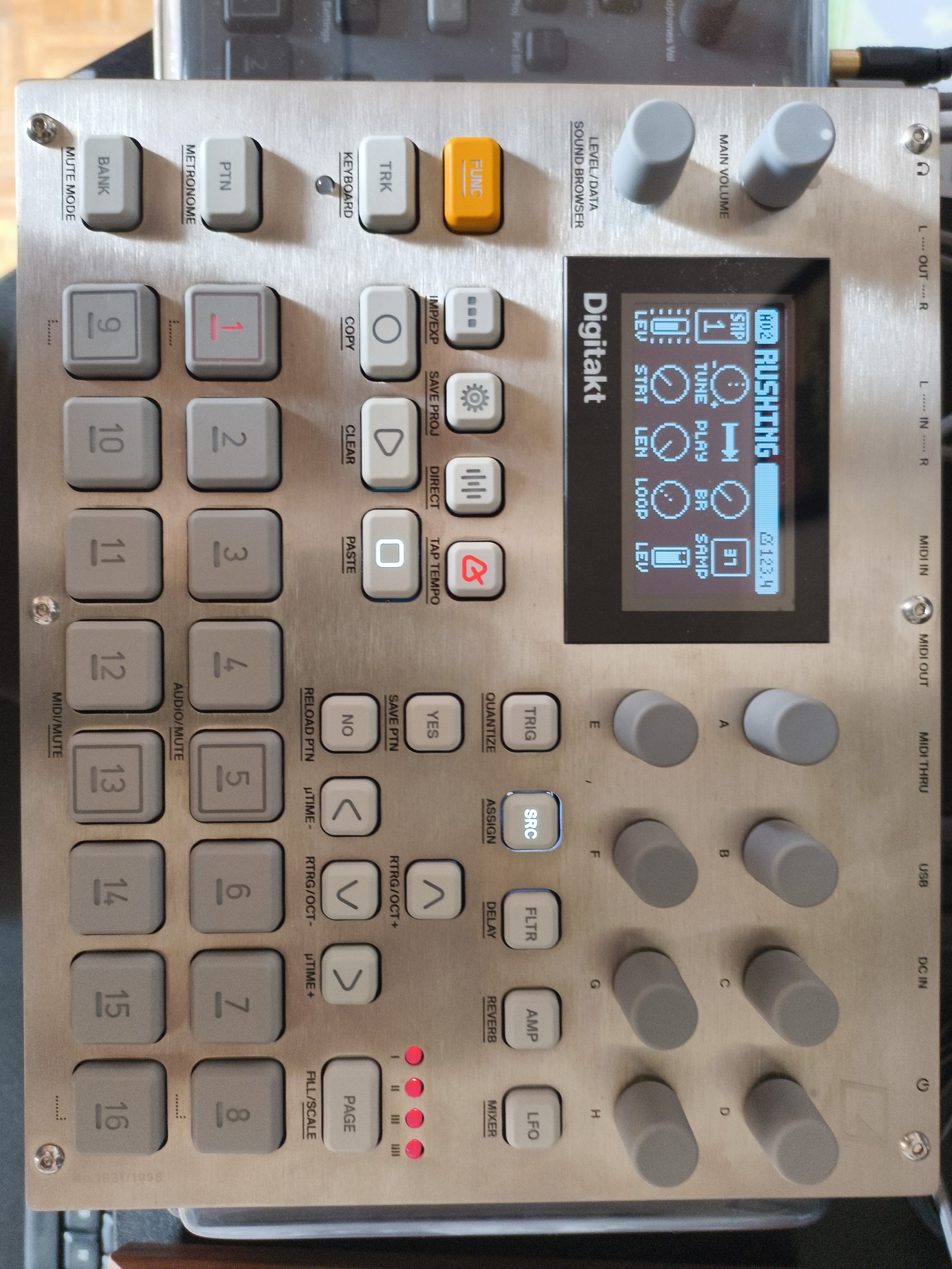 Elektron Digitakt e25 + Case + Decksaver
