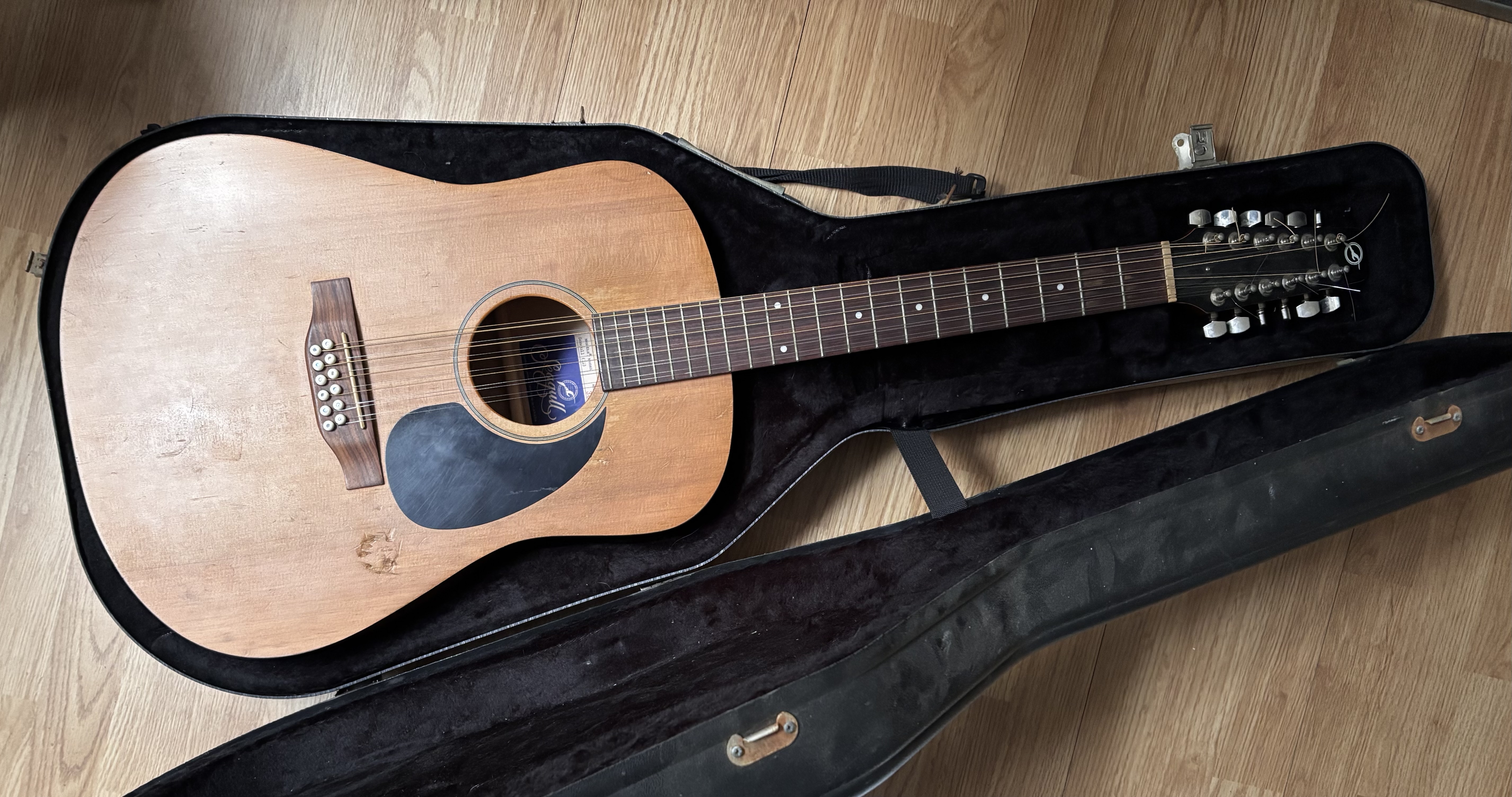 Vends guitare 12 cordes Seagull ( faite main)