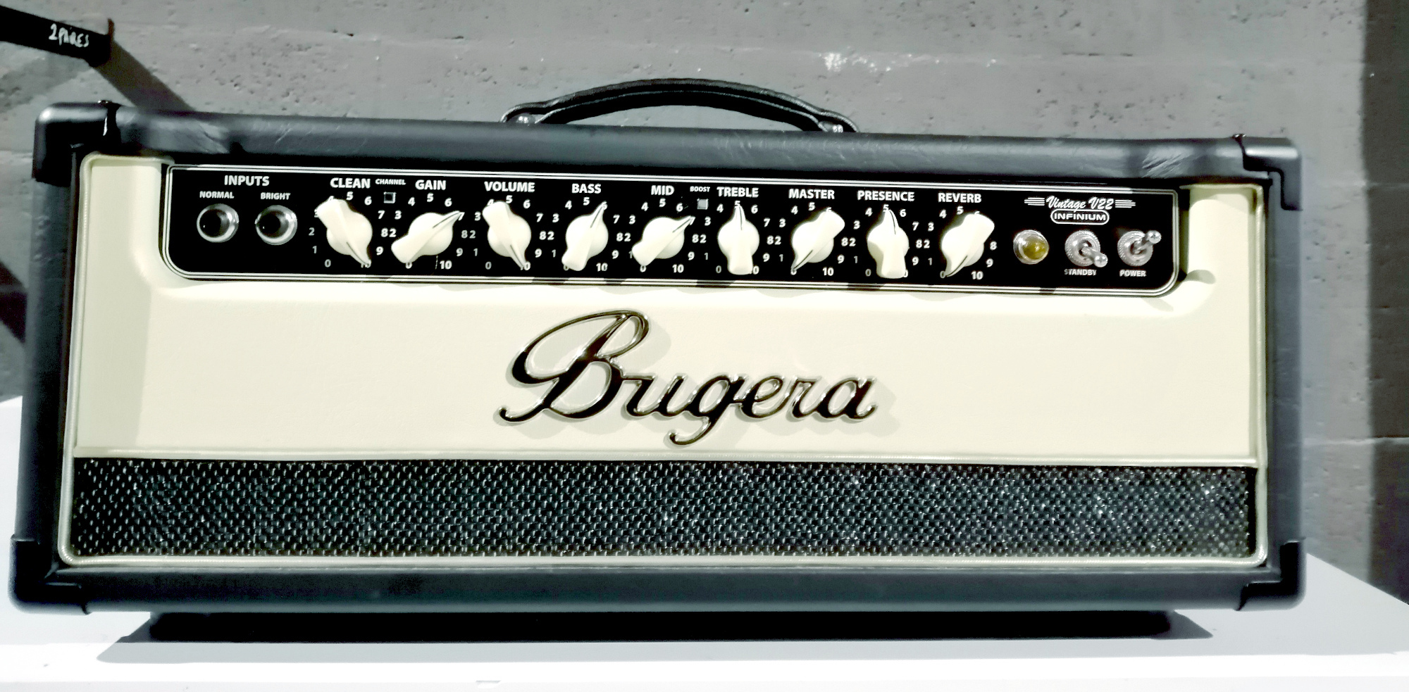 Vends Bugera V22HD Infinium