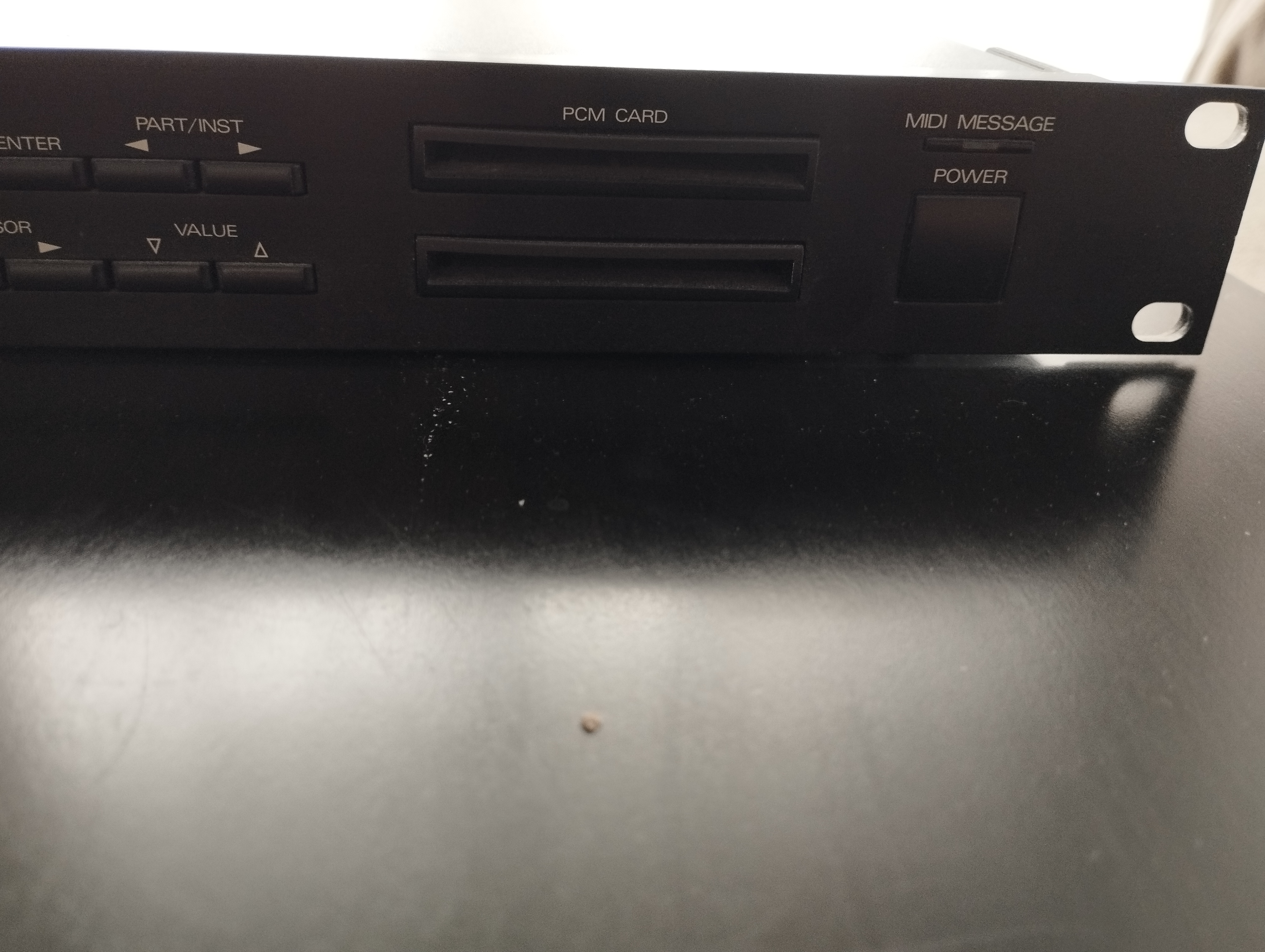 Roland U-220 (62735)
