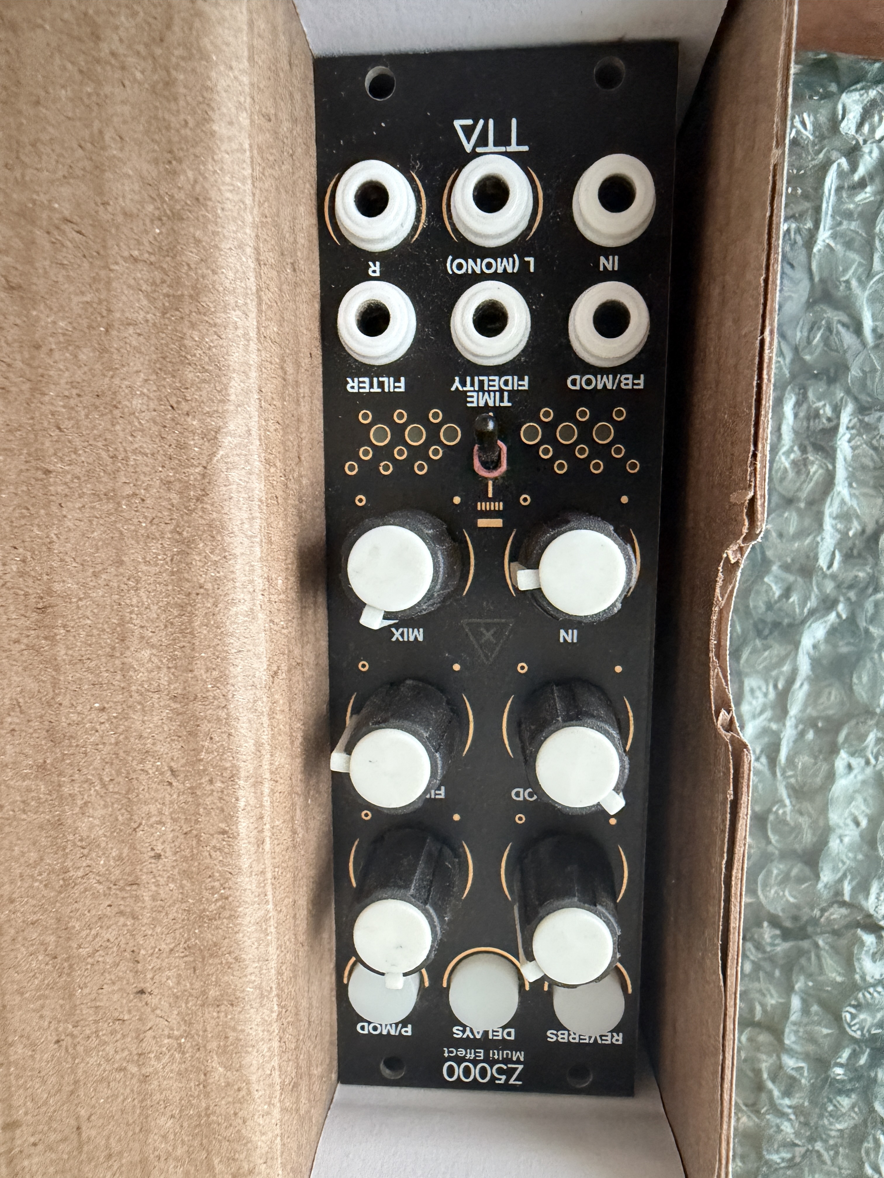 Tiptop Audio Z5000 (150)