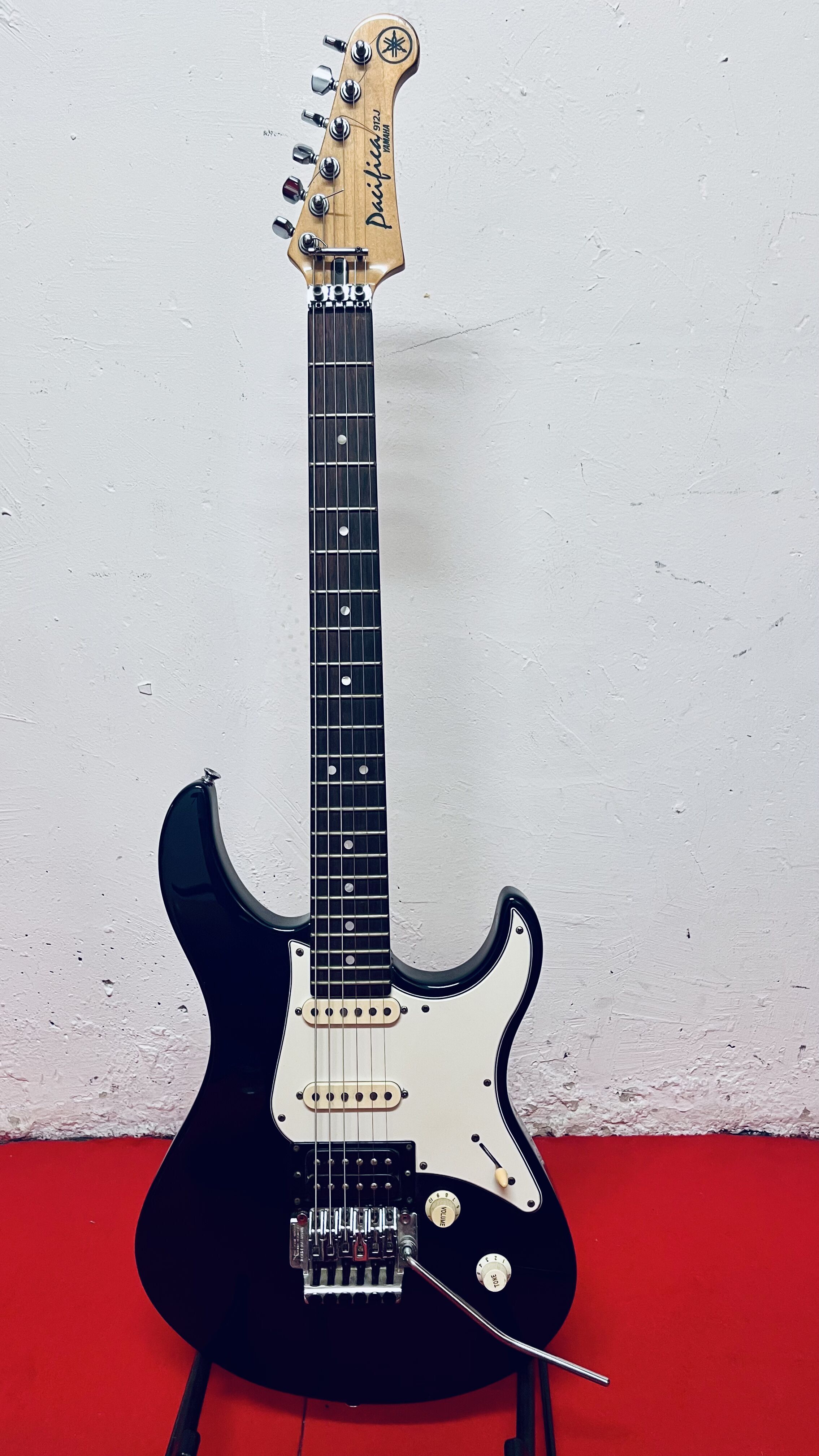 Vends Yamaha Pacifica 912J (1991)