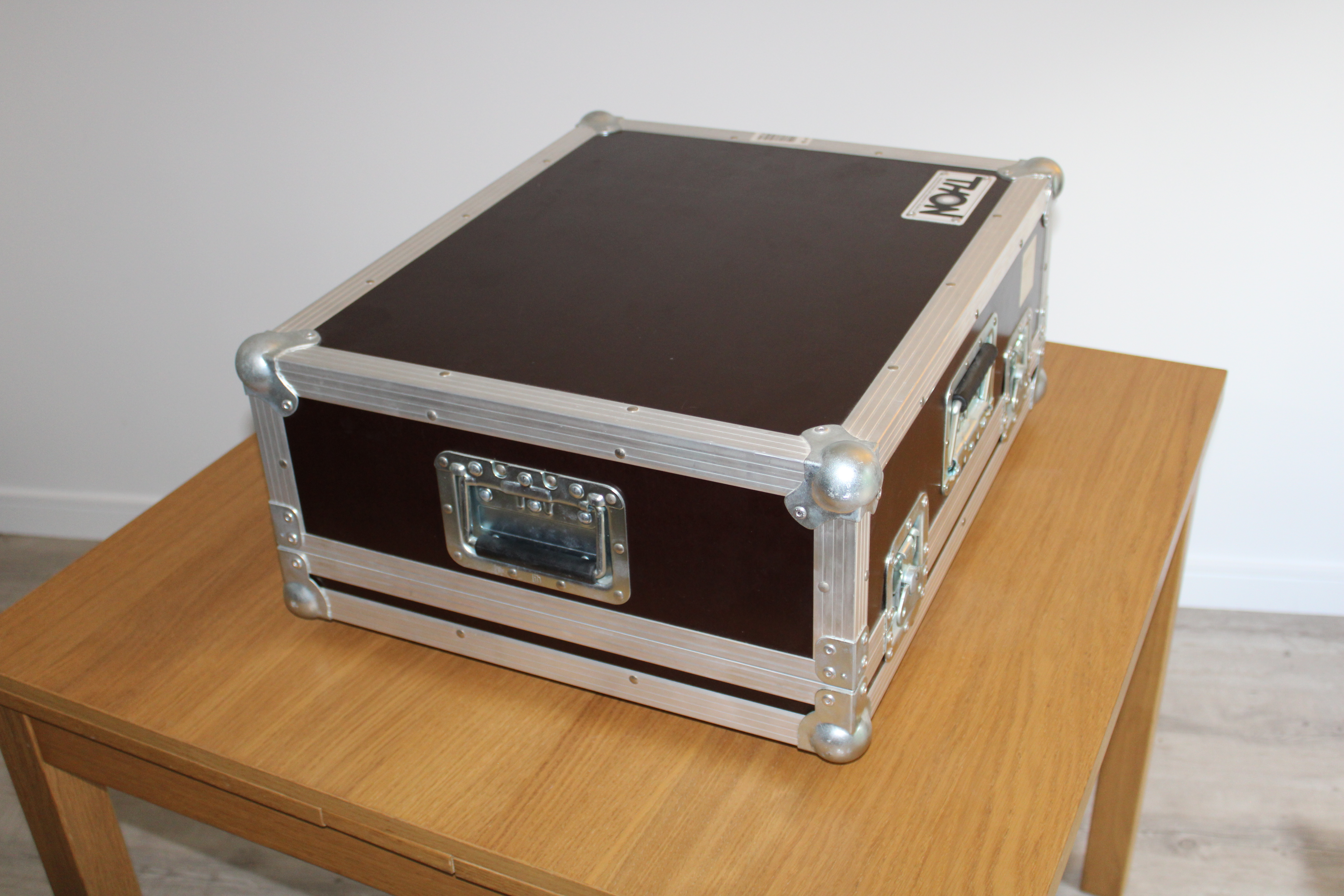 Console Yamaha 01V96i (jamais servis) avec son flyht