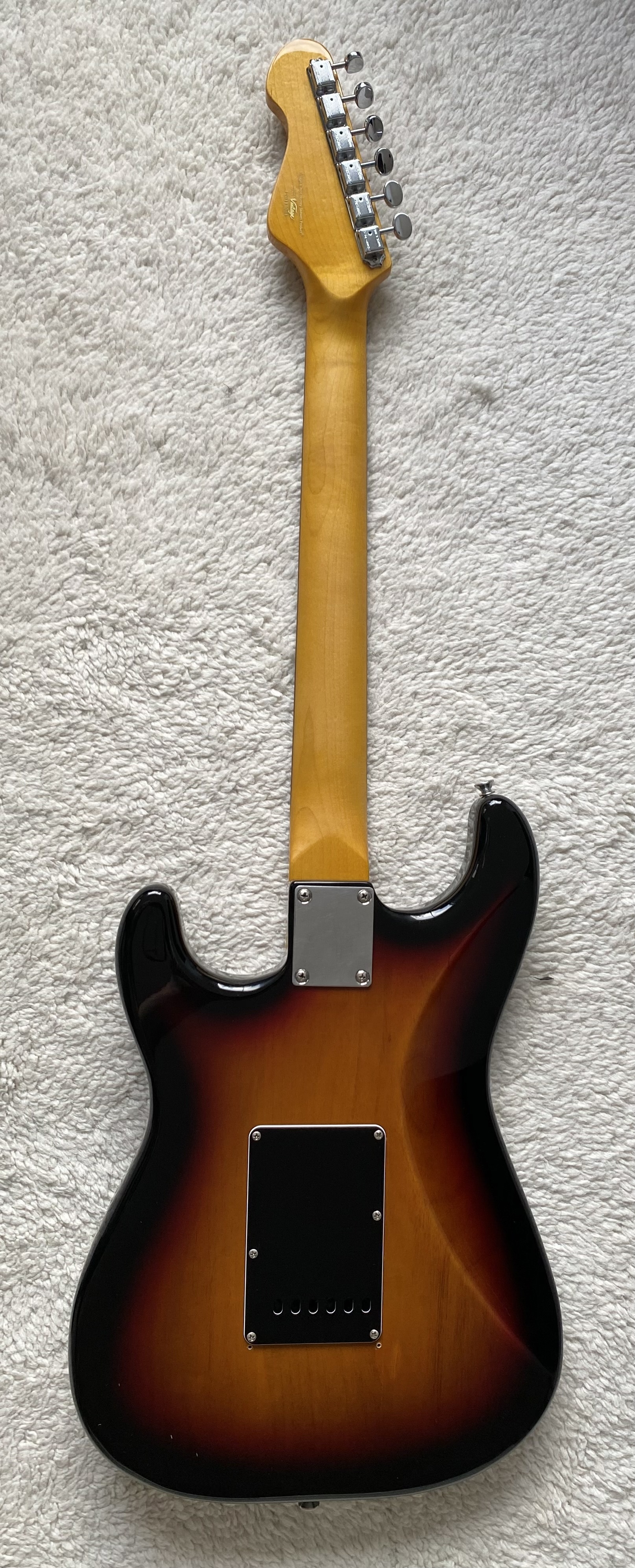 Vintage V6 Reissued (35218)