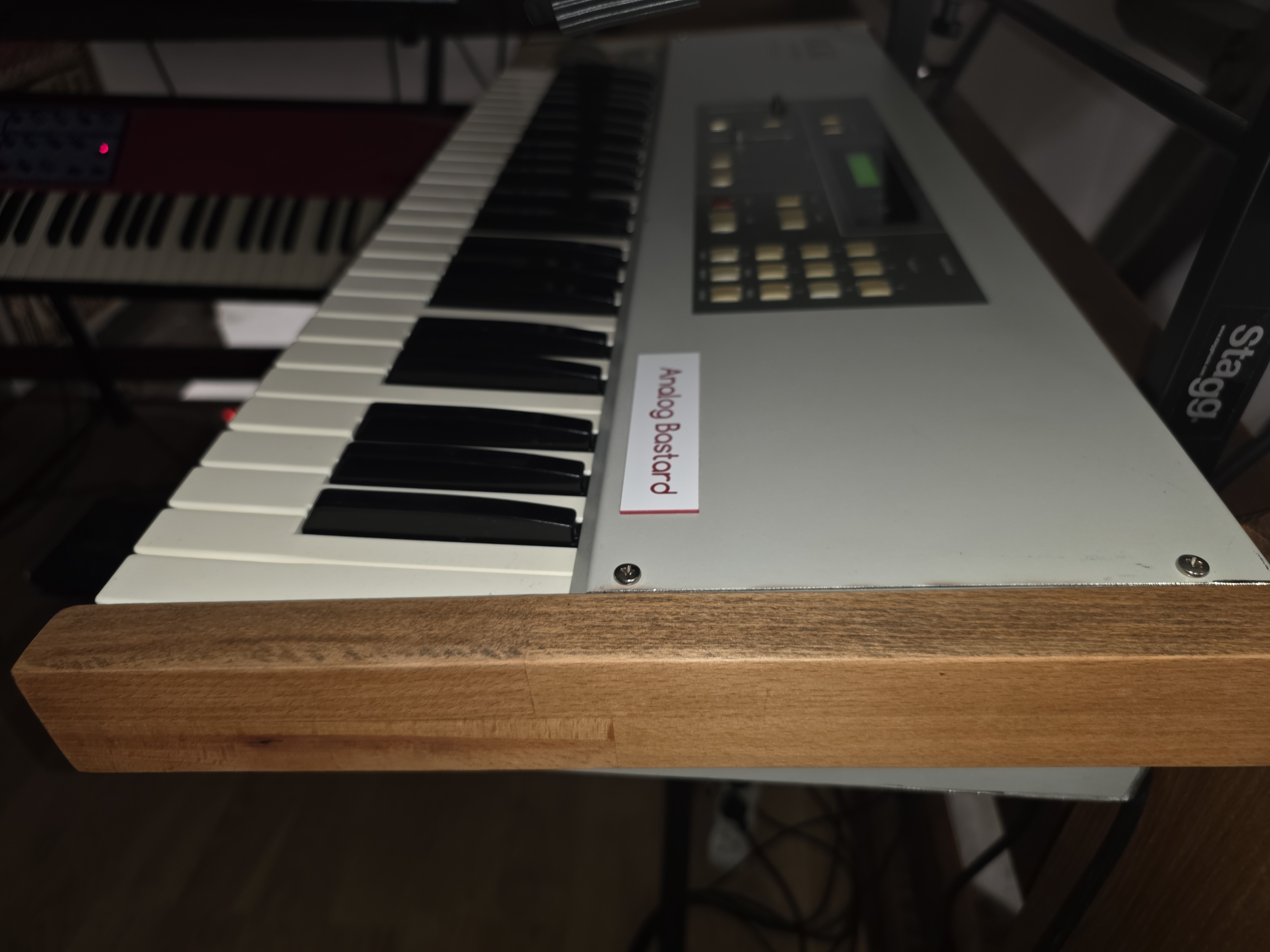 Akai Professional AX73 (11623)