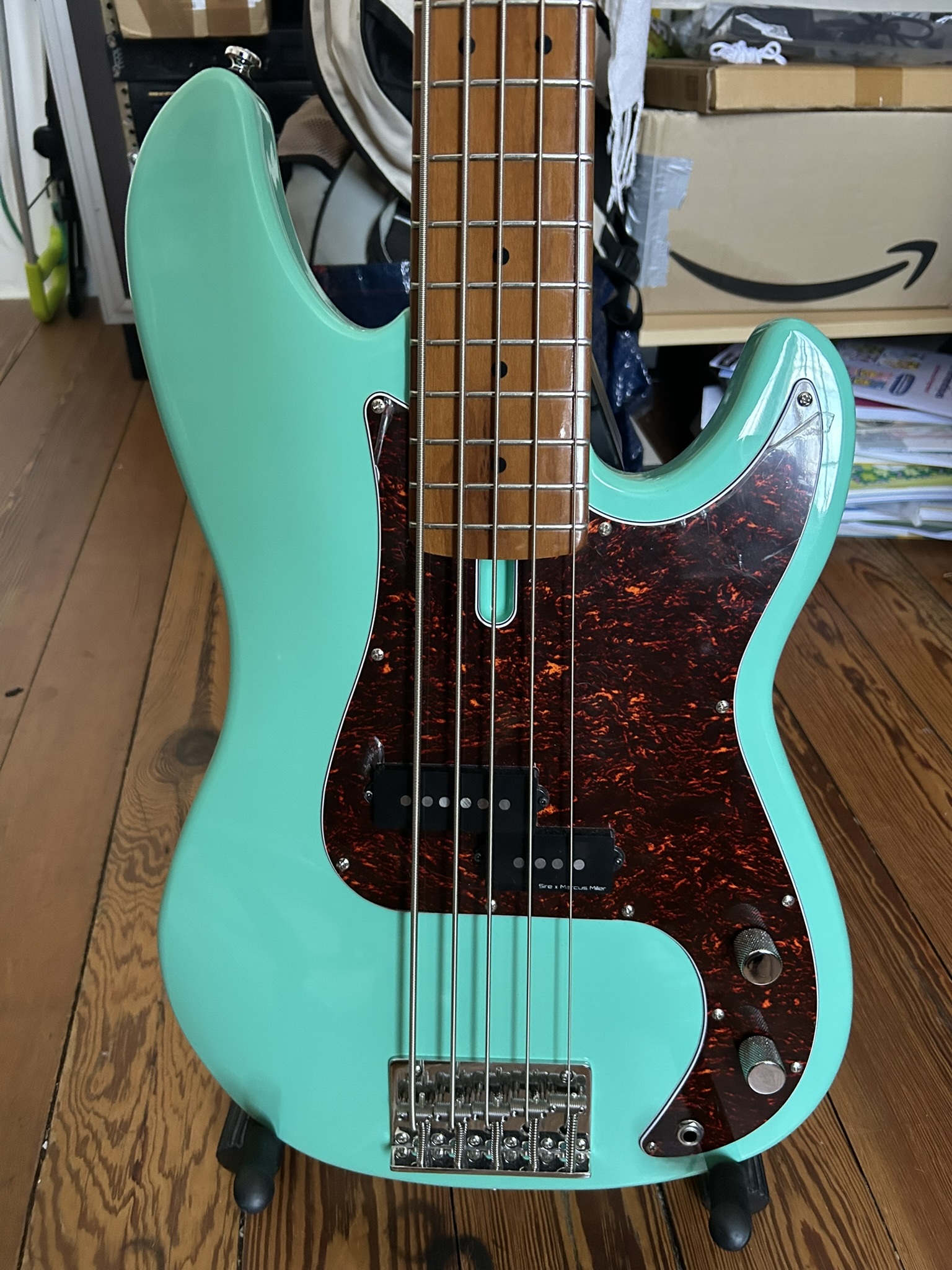 Basse 5 cordes Sire Marcus Miller P5 Mild Green