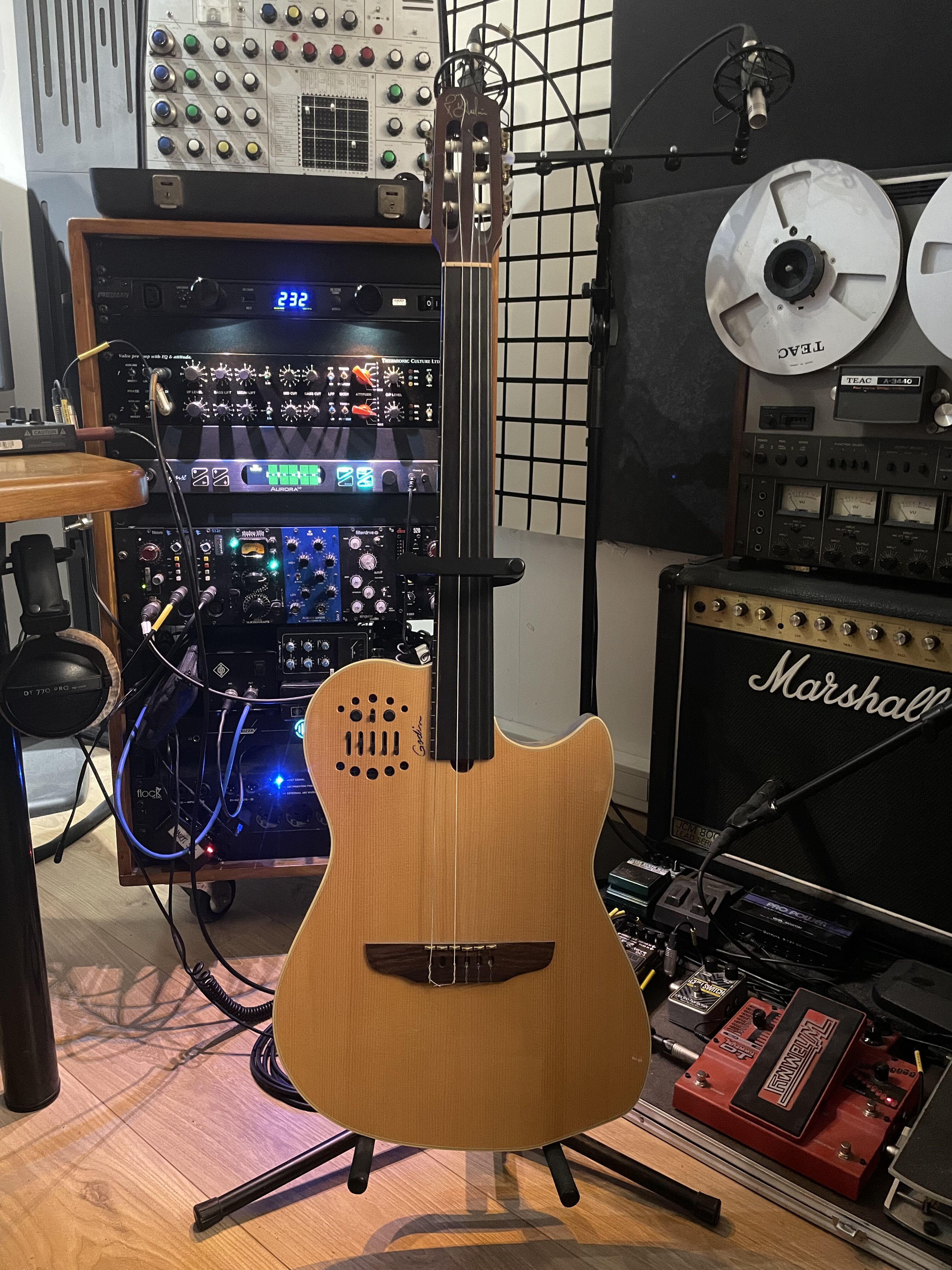 Godin Multiac SA Fretless Excellent état 