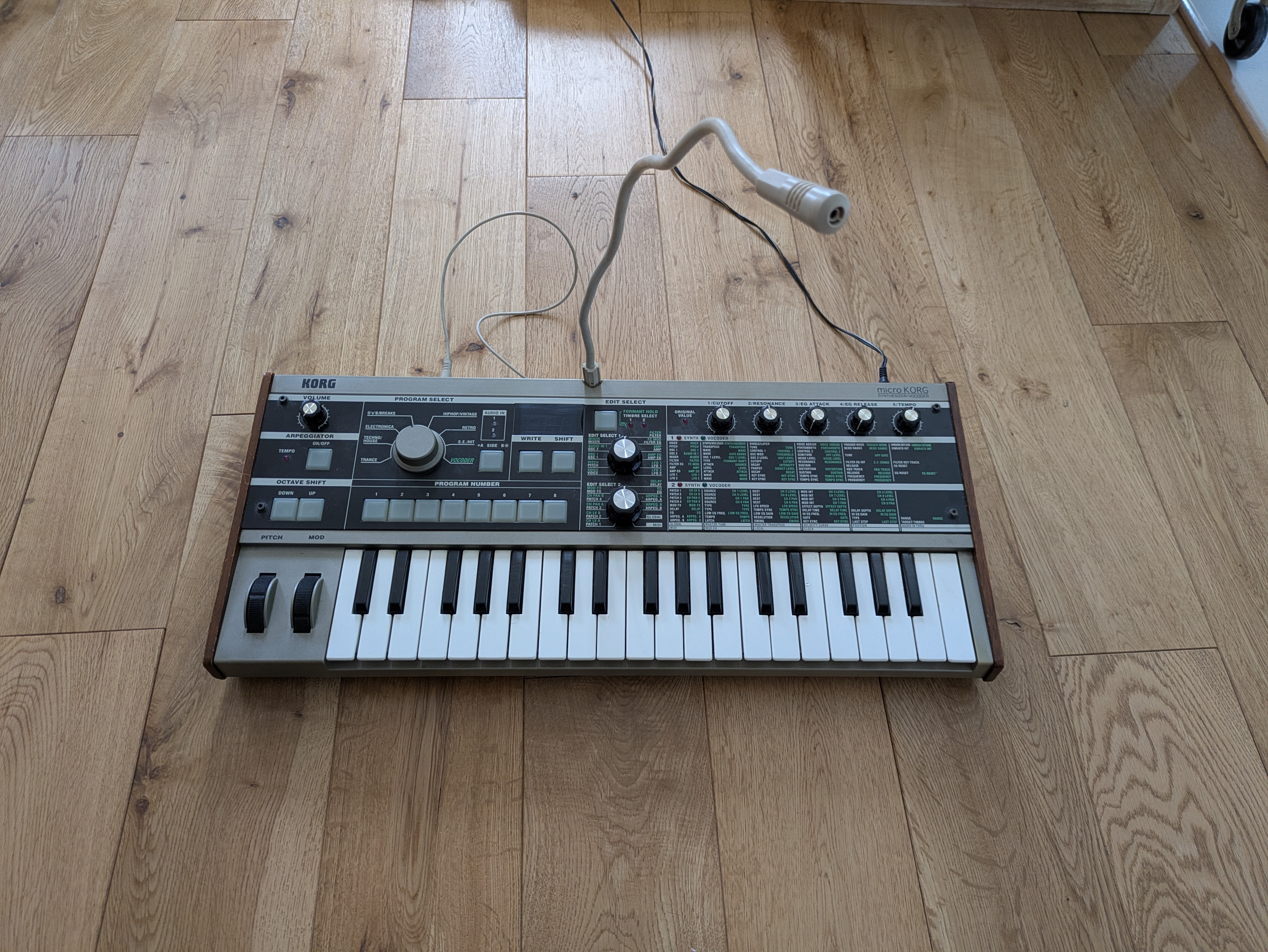 Synthétiseur Korg microKORG