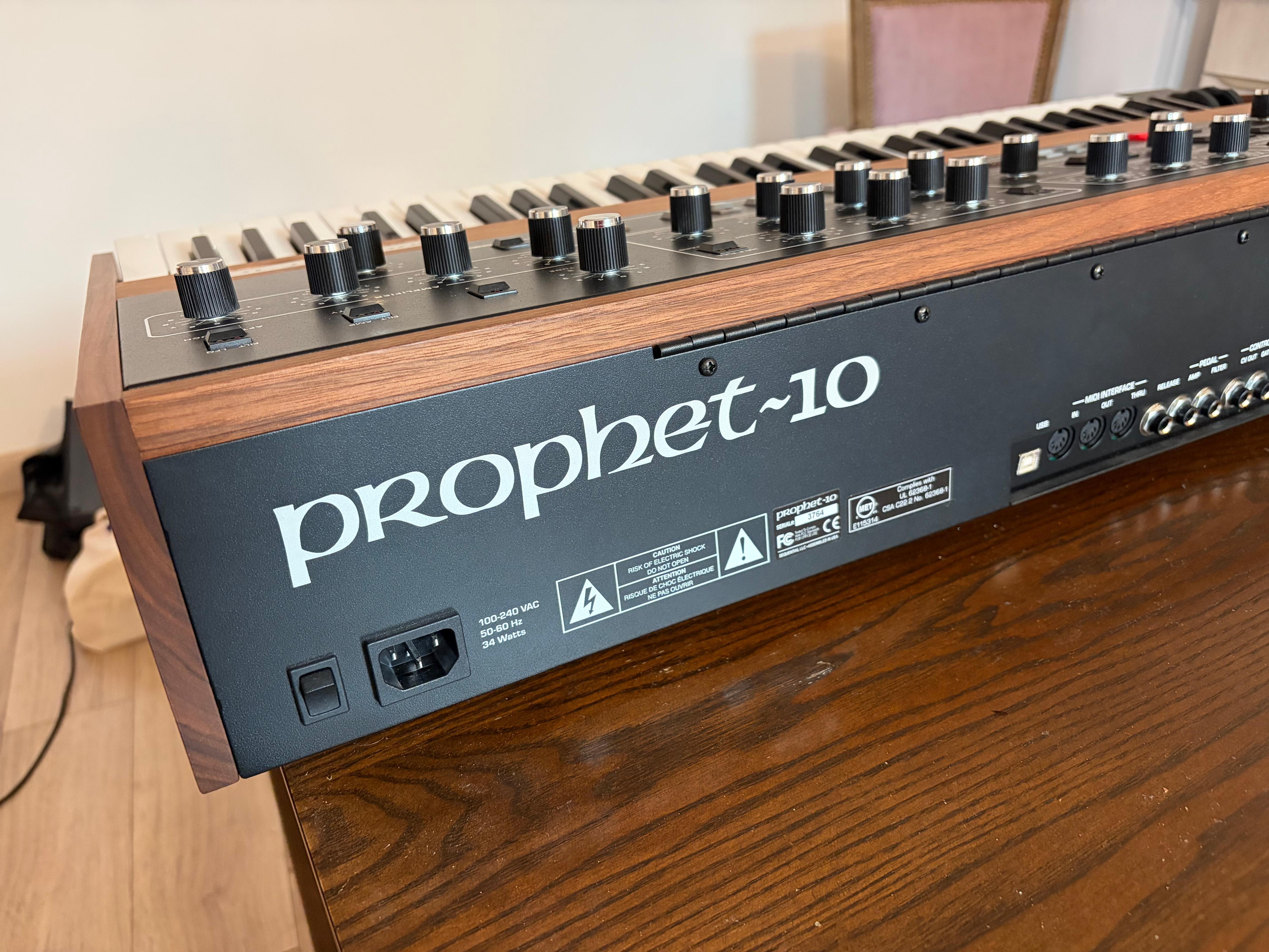 Sequential Prophet 10 Rev4 (51880)