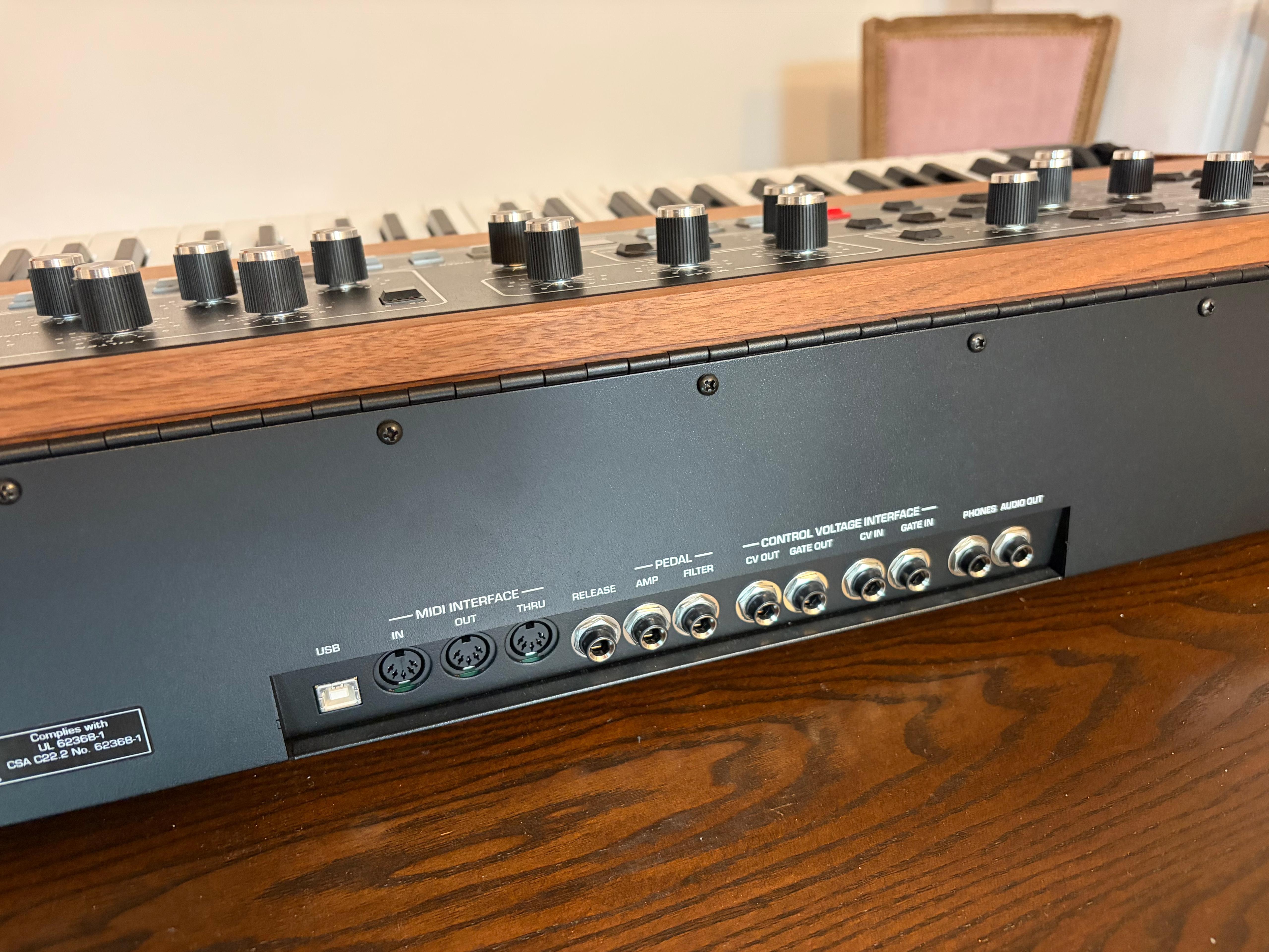 Sequential Prophet 10 Rev4 (11979)
