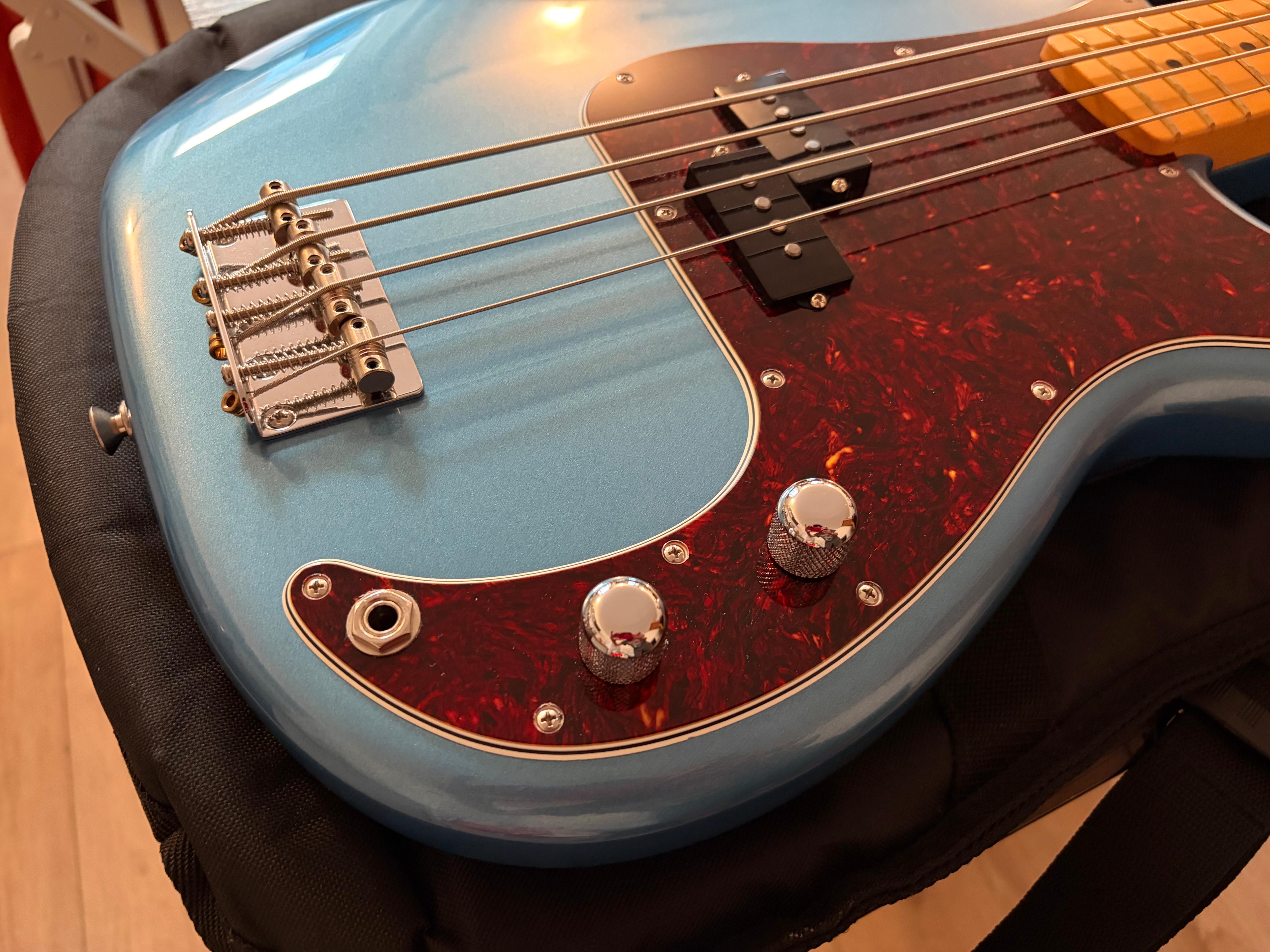 Fender American Professional Classic Precision Bass (63197)
