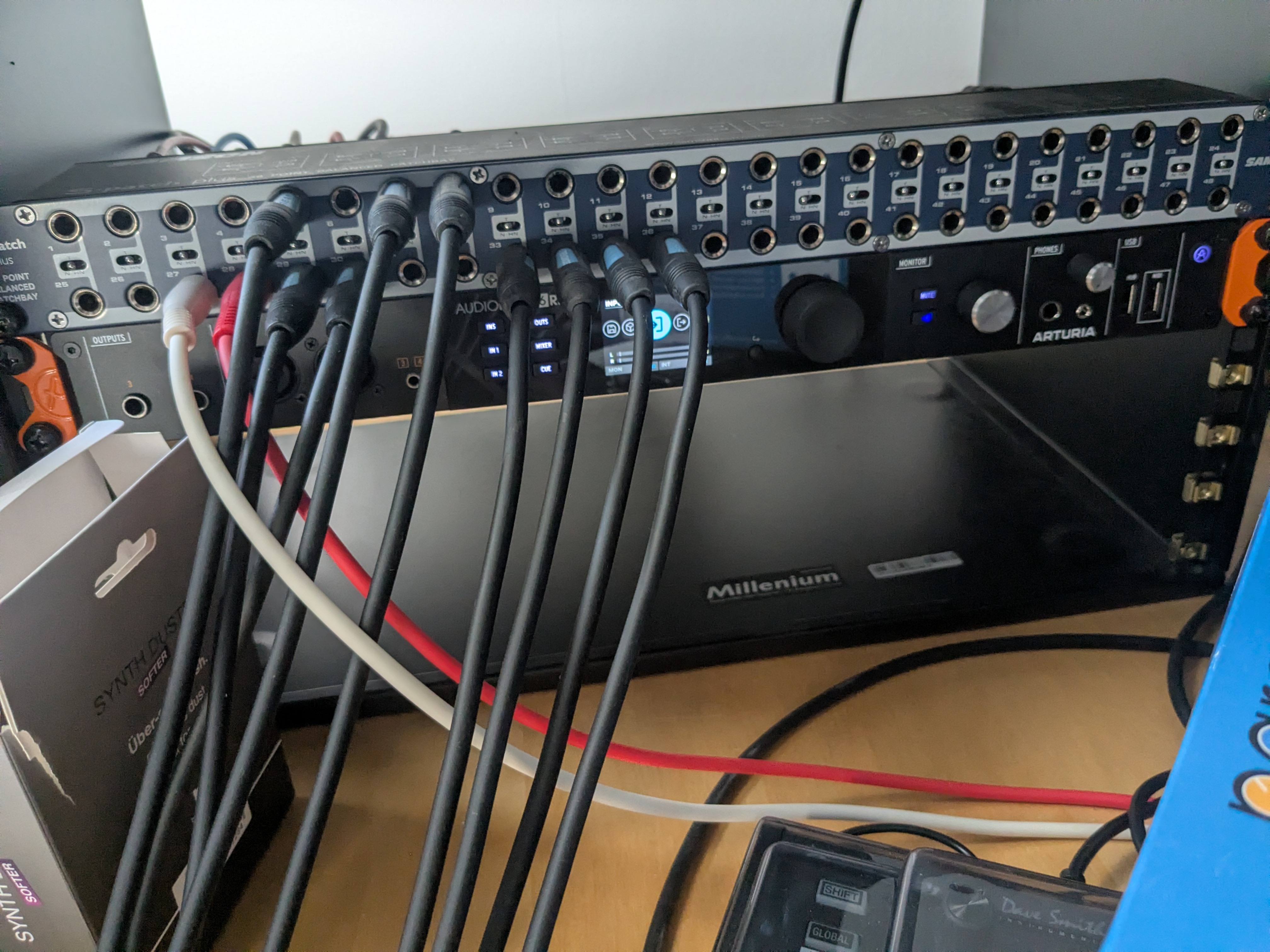 Arturia 16rig comme neuve 