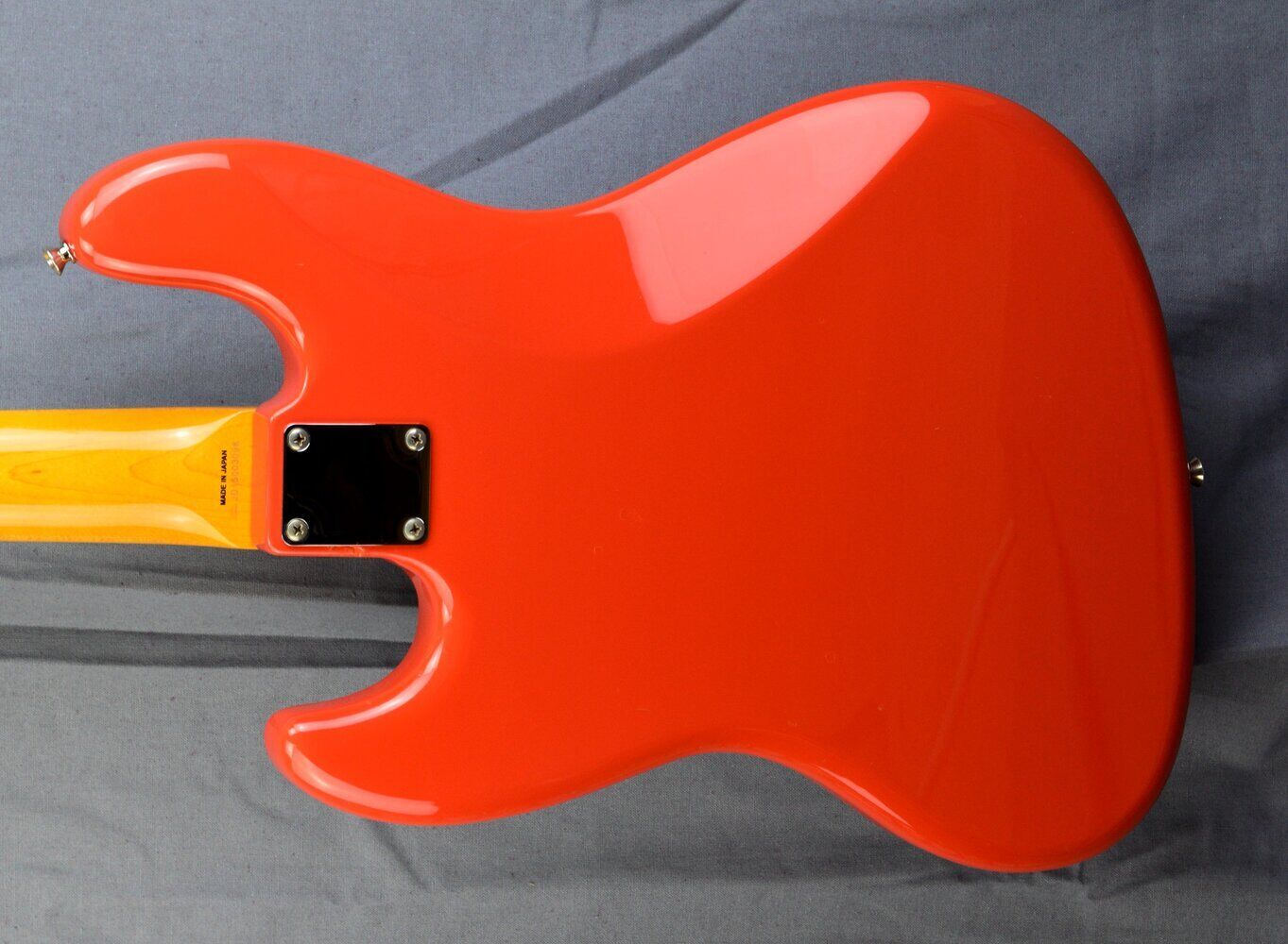 fender-jazz-bass-5415517