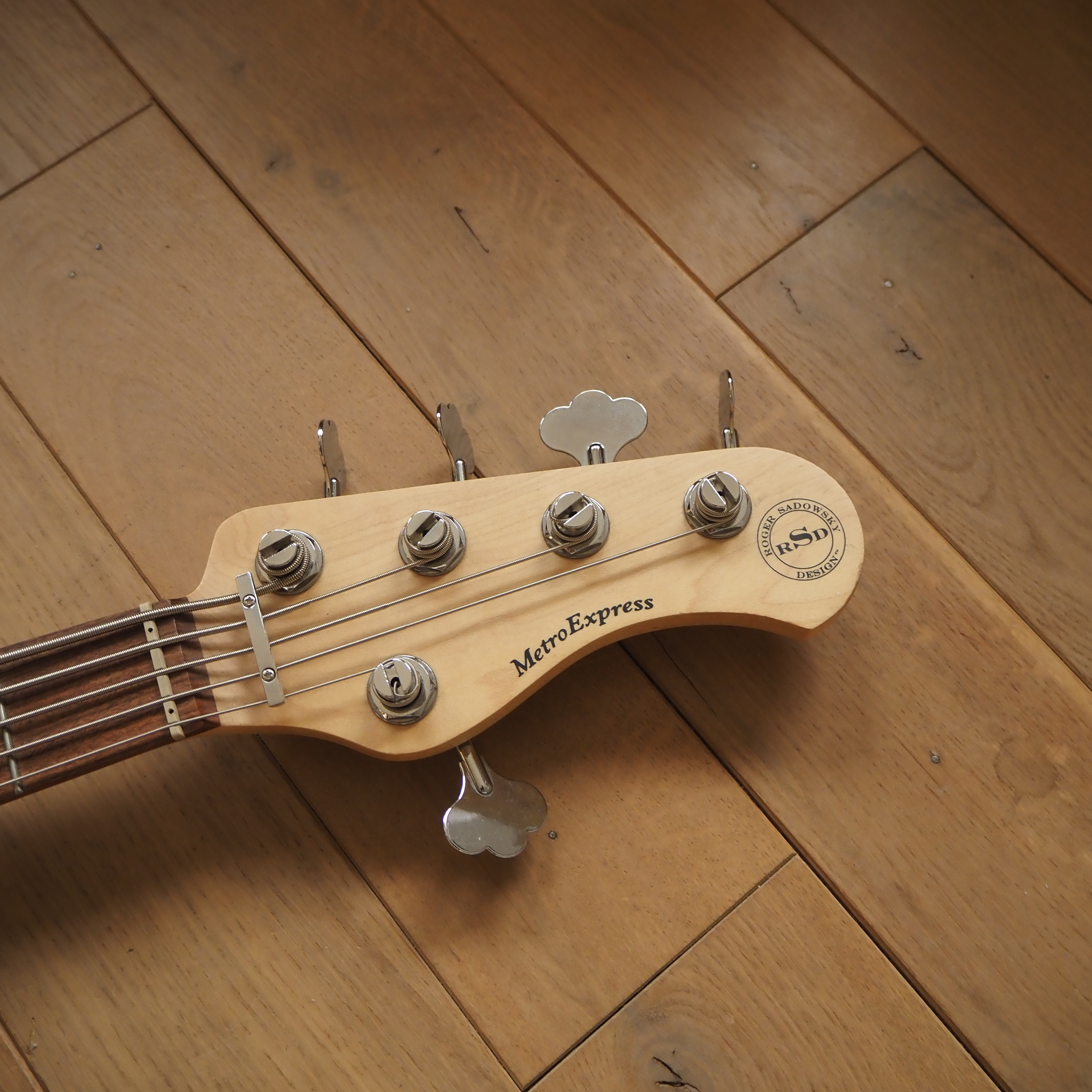 Sadowsky MetroExpress 21-fret Hybrid PJ 5-String (72397)