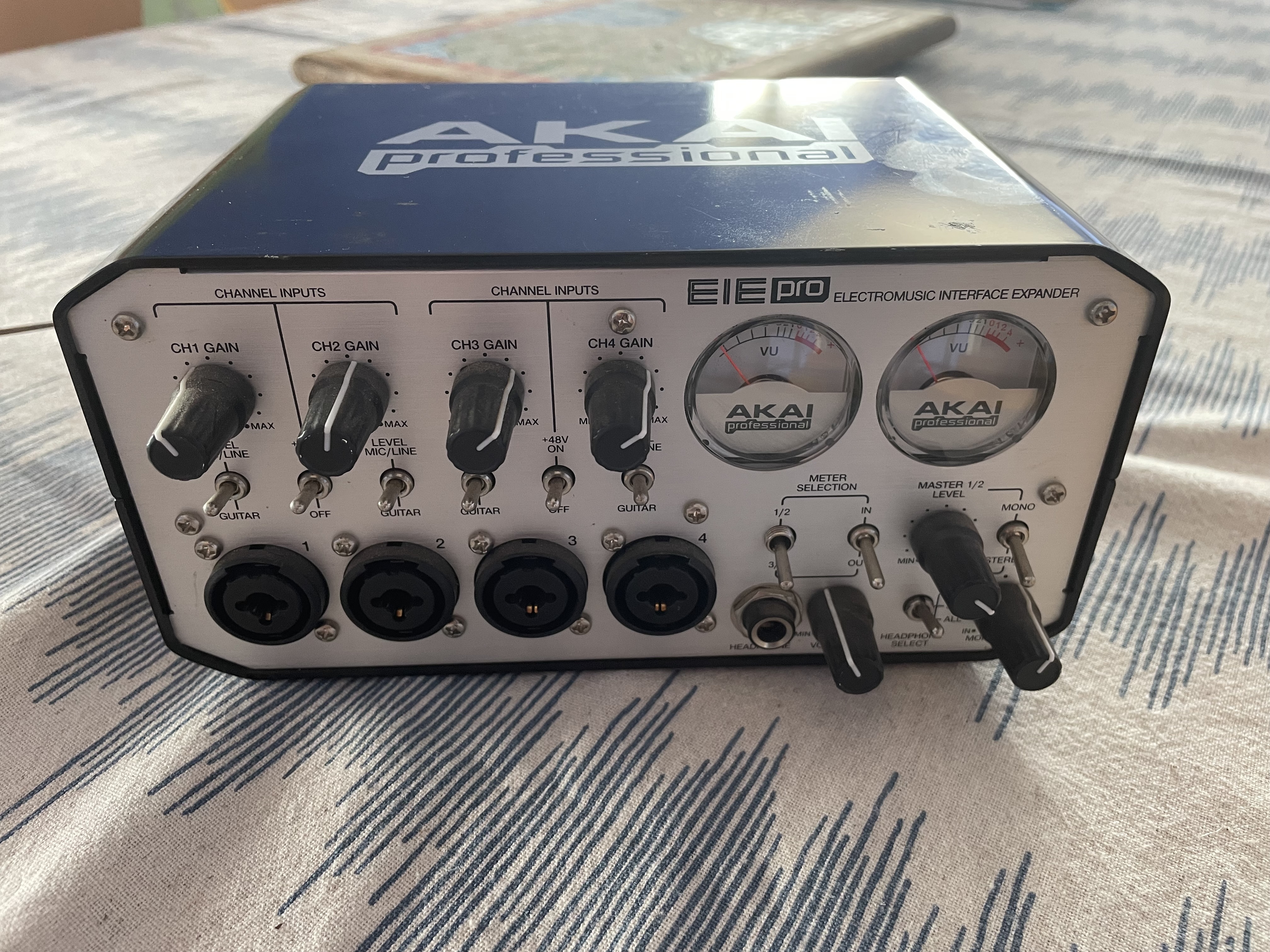 Akai Professional EIE Pro (96509)