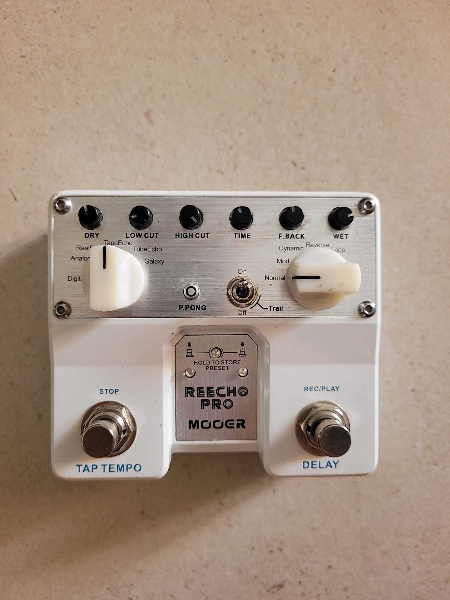 Vends Mooer Reecho Pro