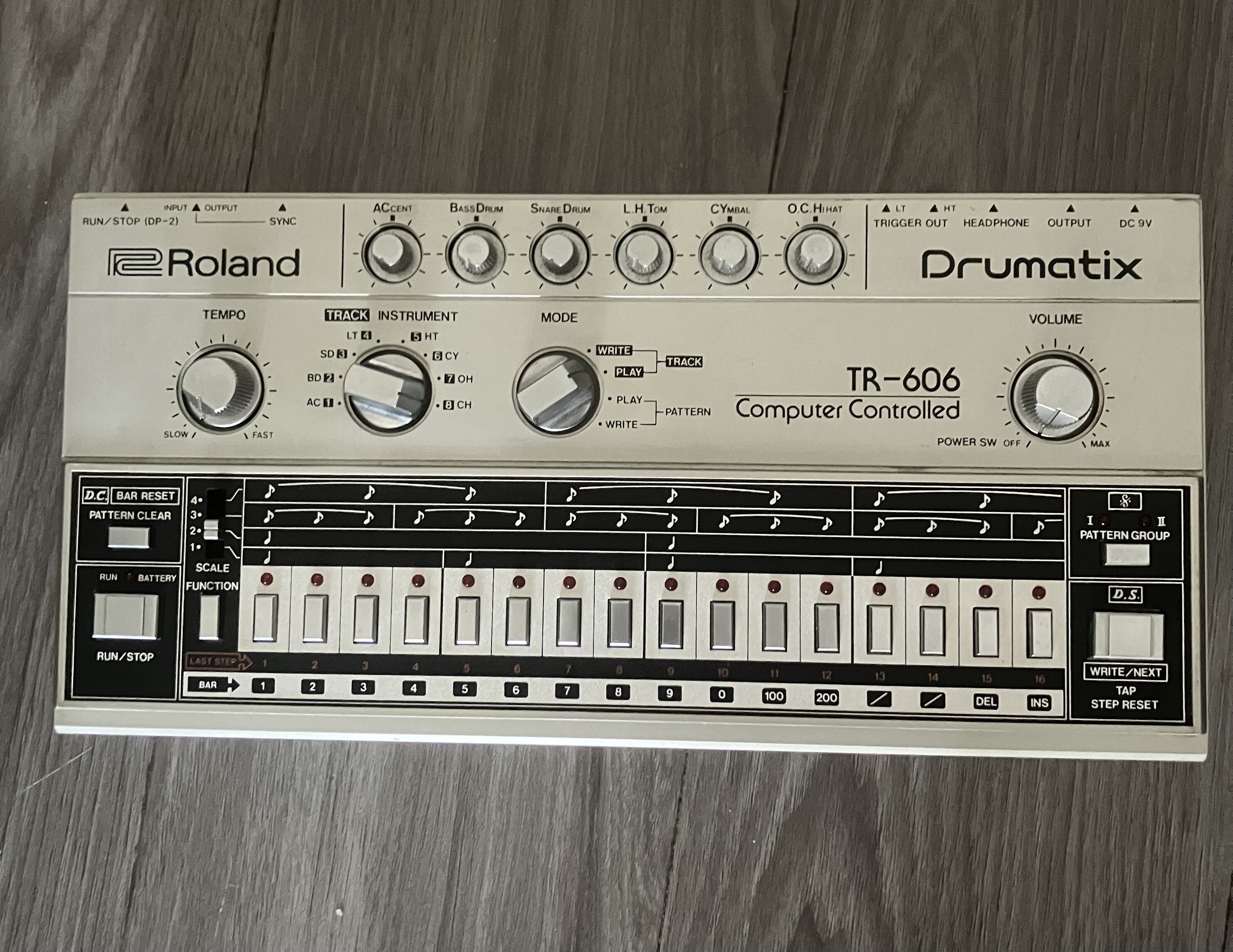 Vends TR 606