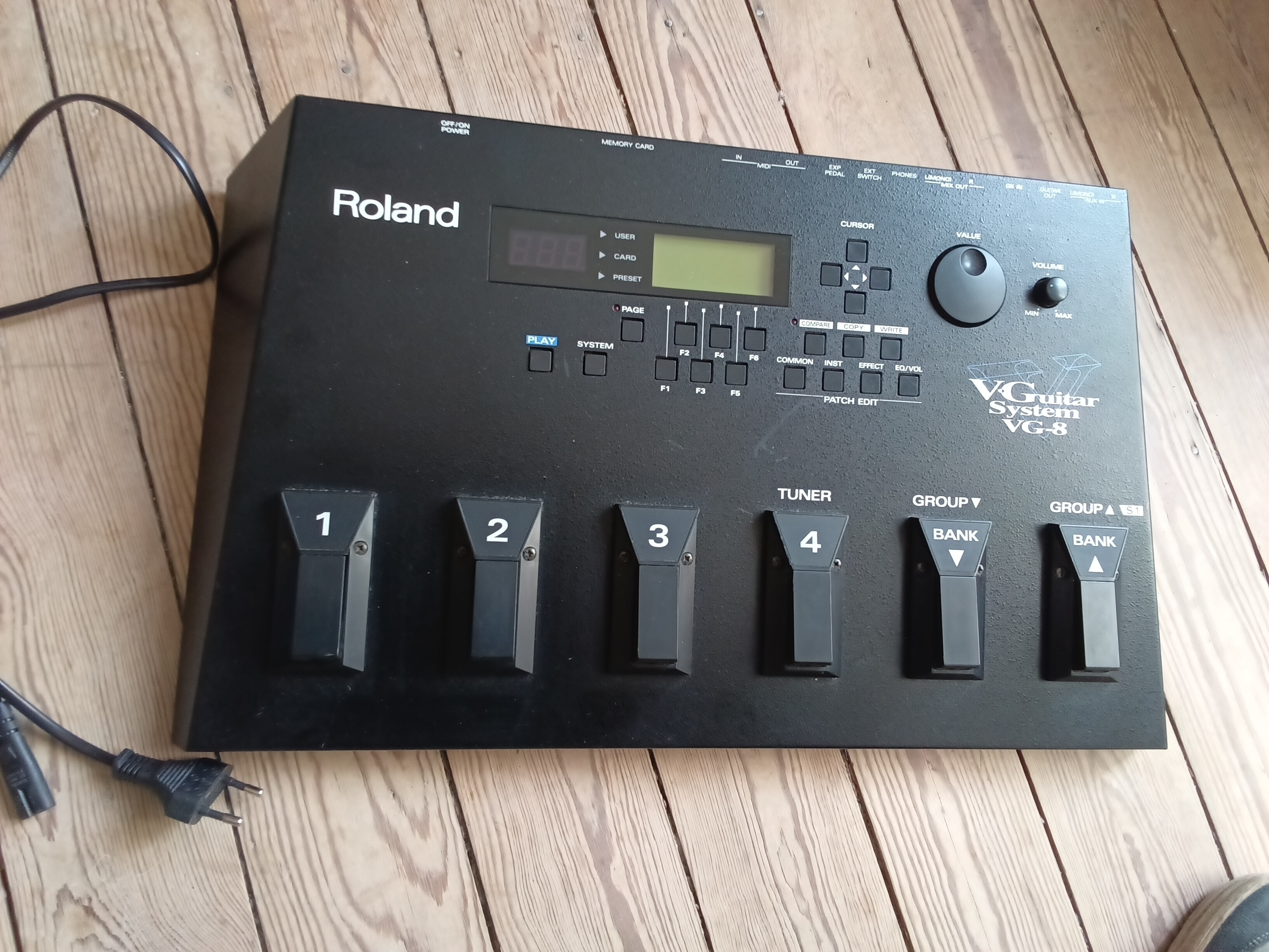 Roland VG-8 VGuitar (5938)