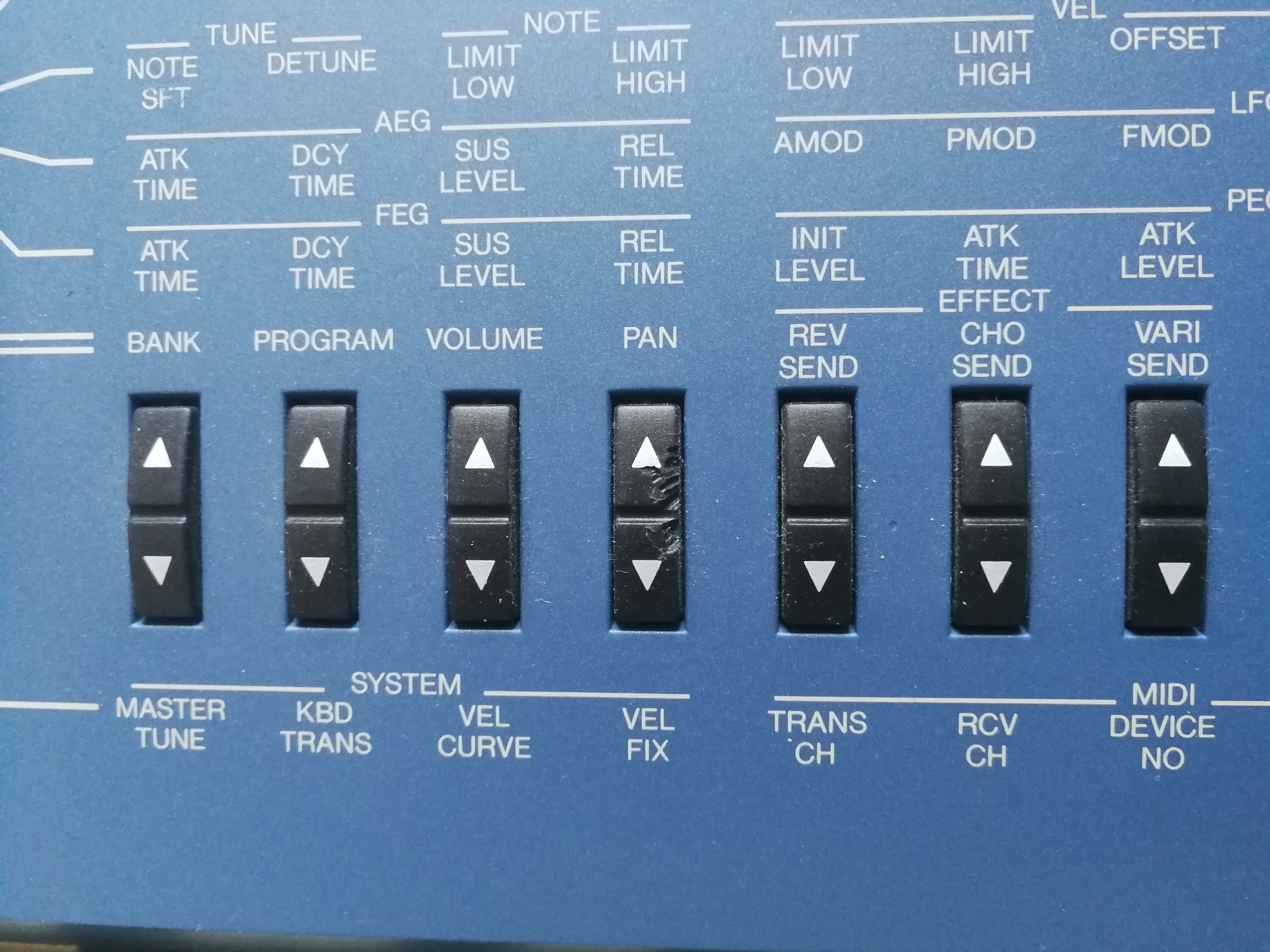 Yamaha CS1X (23124)