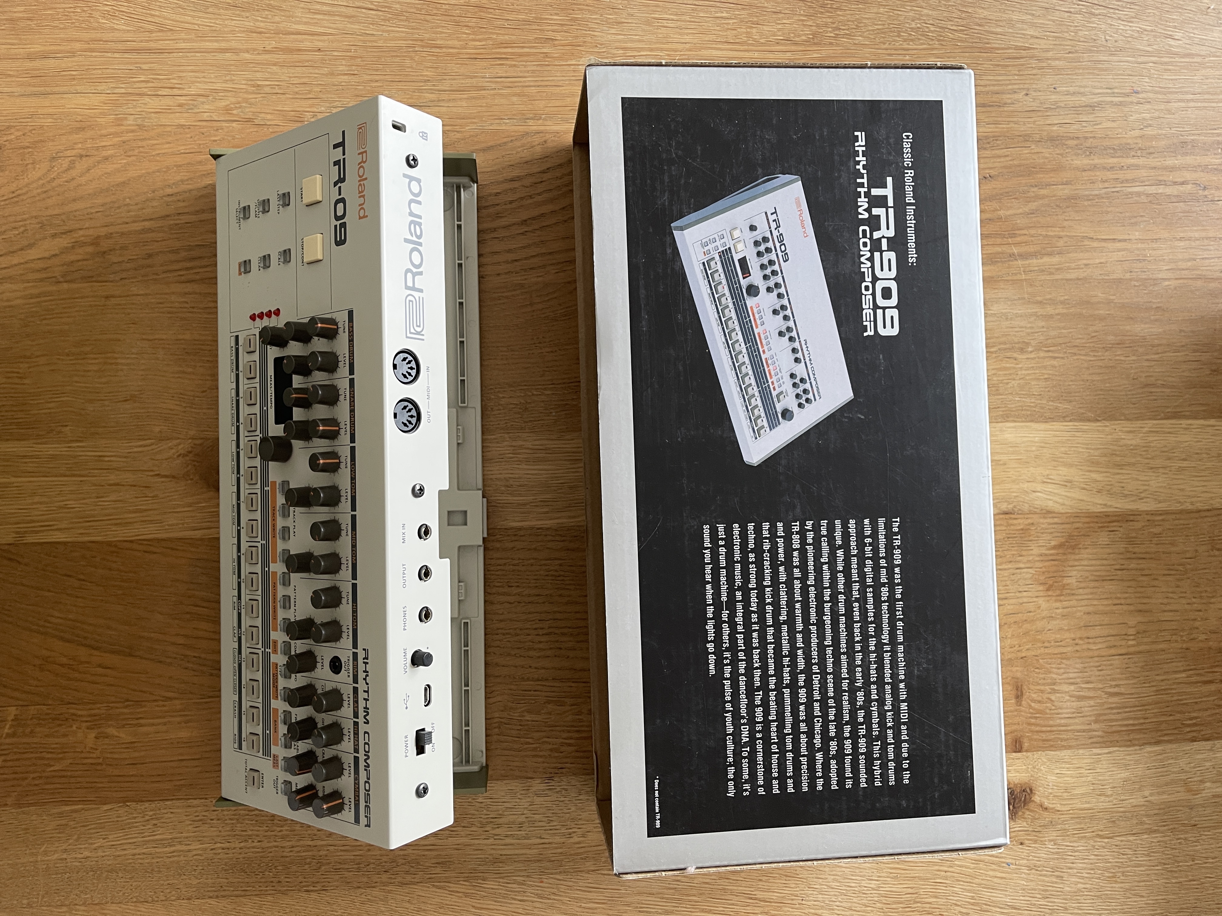 Roland TR-09 (78563)