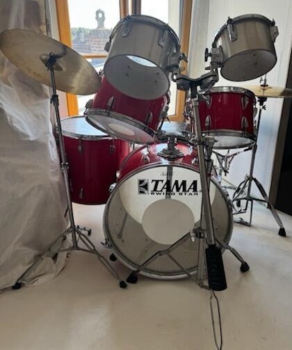 BATTERIE ACOUSTIQUE TAMA SWINGSTAR
