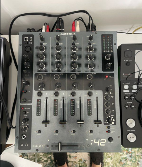 Vends Xone:42 Allen&Heath