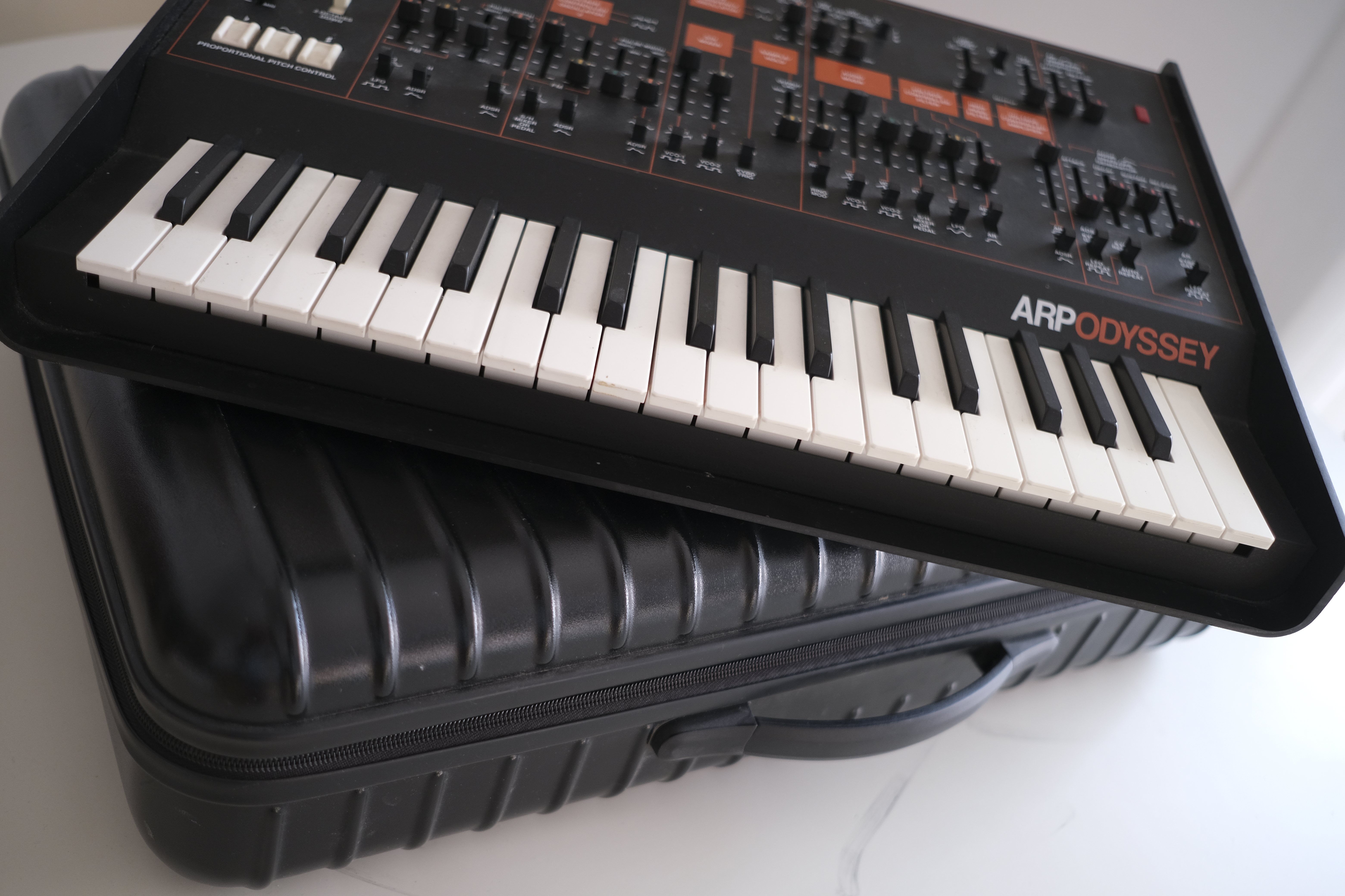 ARP Odyssey (2015) (75540)