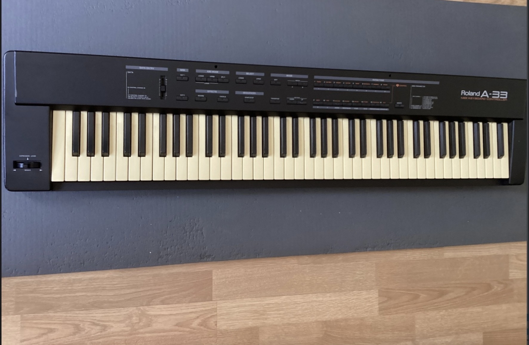 Roland A33 Clavier Maître Midi 76 touches 