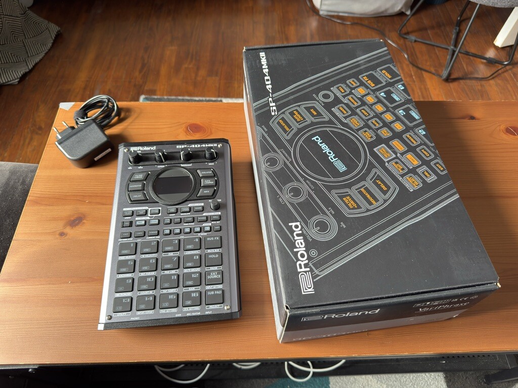 Roland SP-404 MKII (69453)