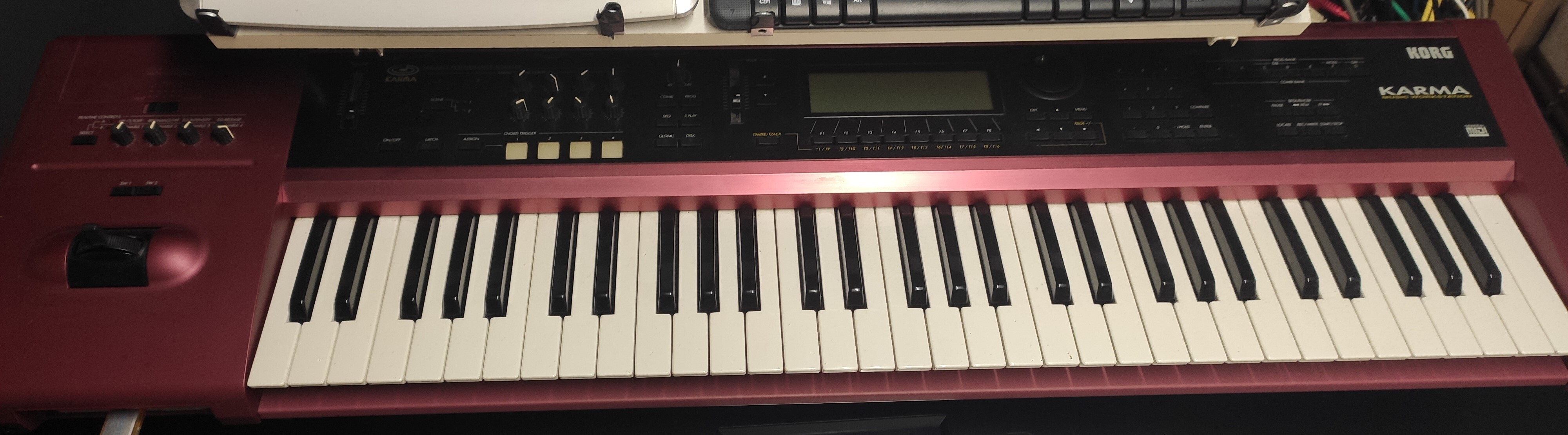 Vends Korg Karma