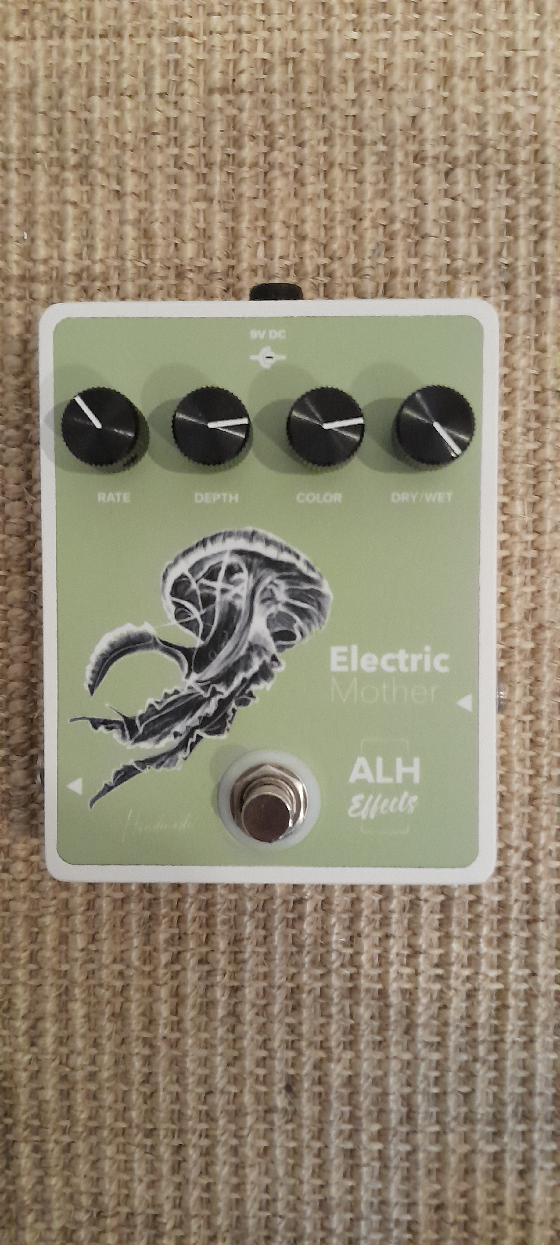 ALH EFFECTS ELECTRIC MOTHER FUSION 
