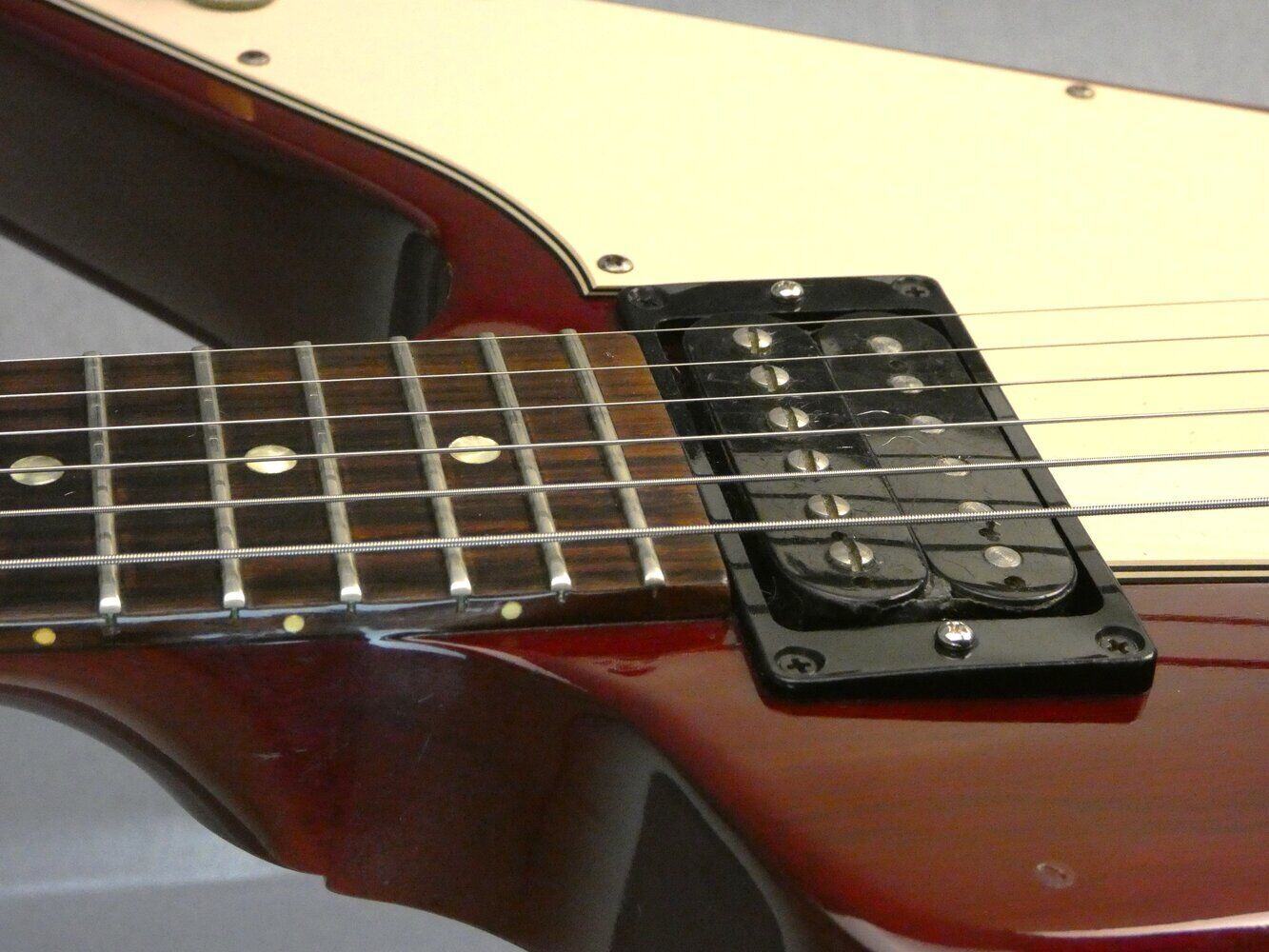 gibson-explorer-76-5471093