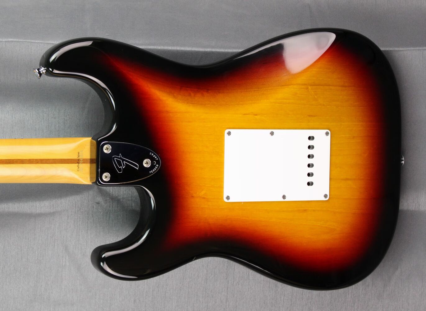 fender-stratocaster-st-4758354