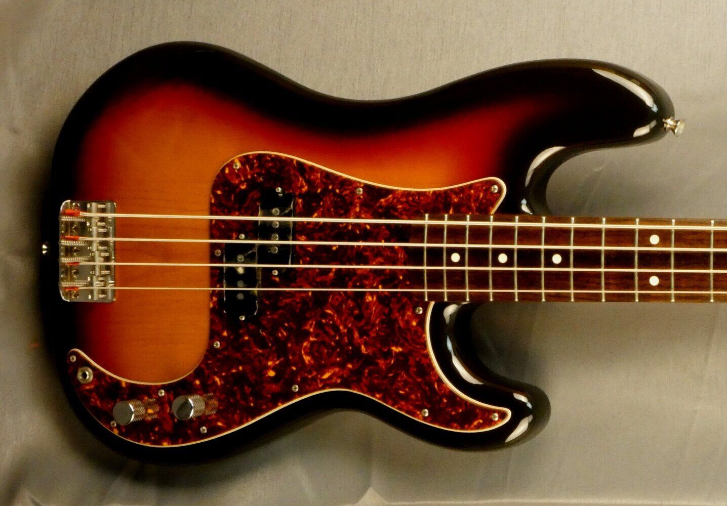 fender-precision-bass-5418250