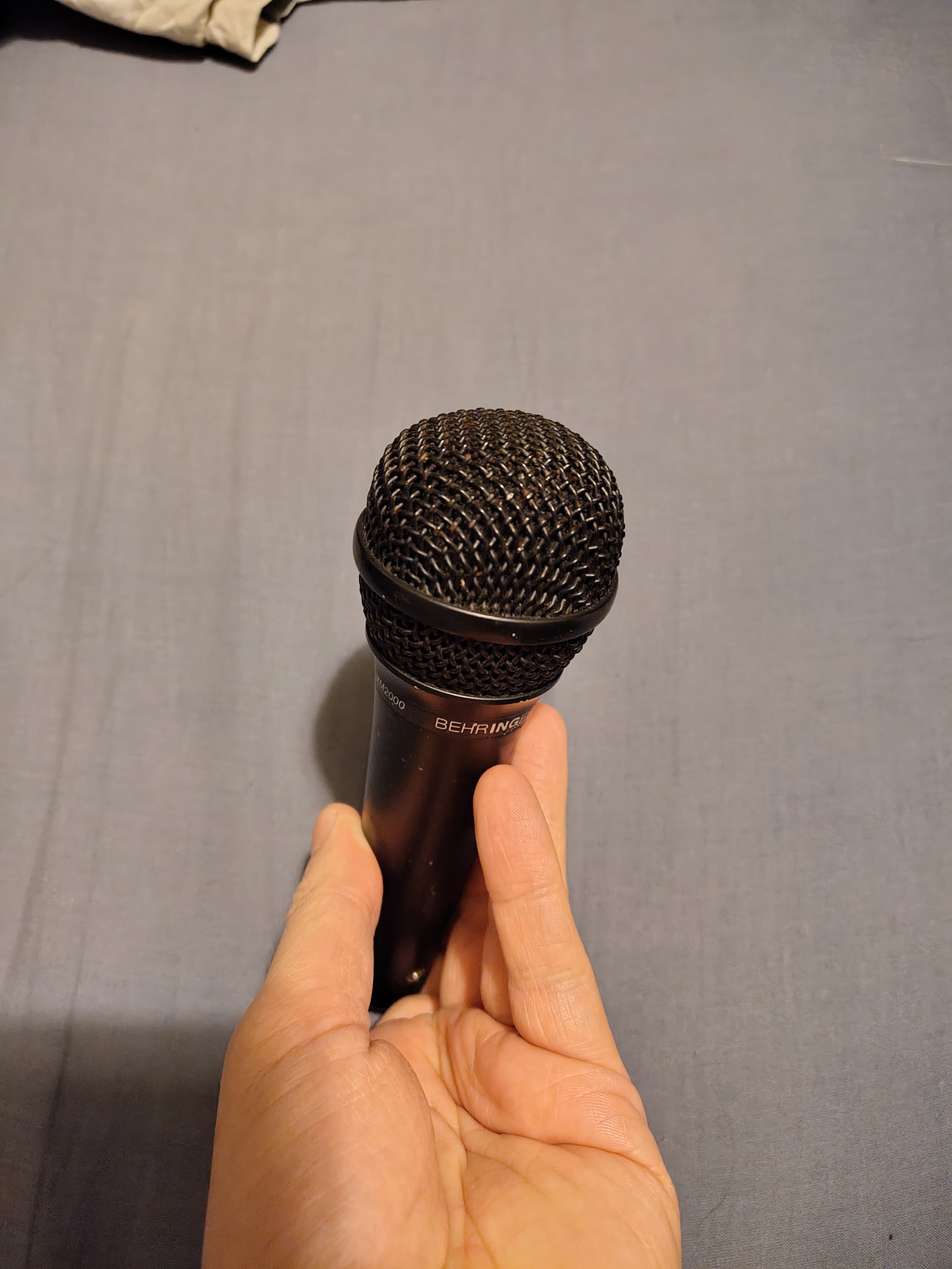 Micro Behringer XM2000