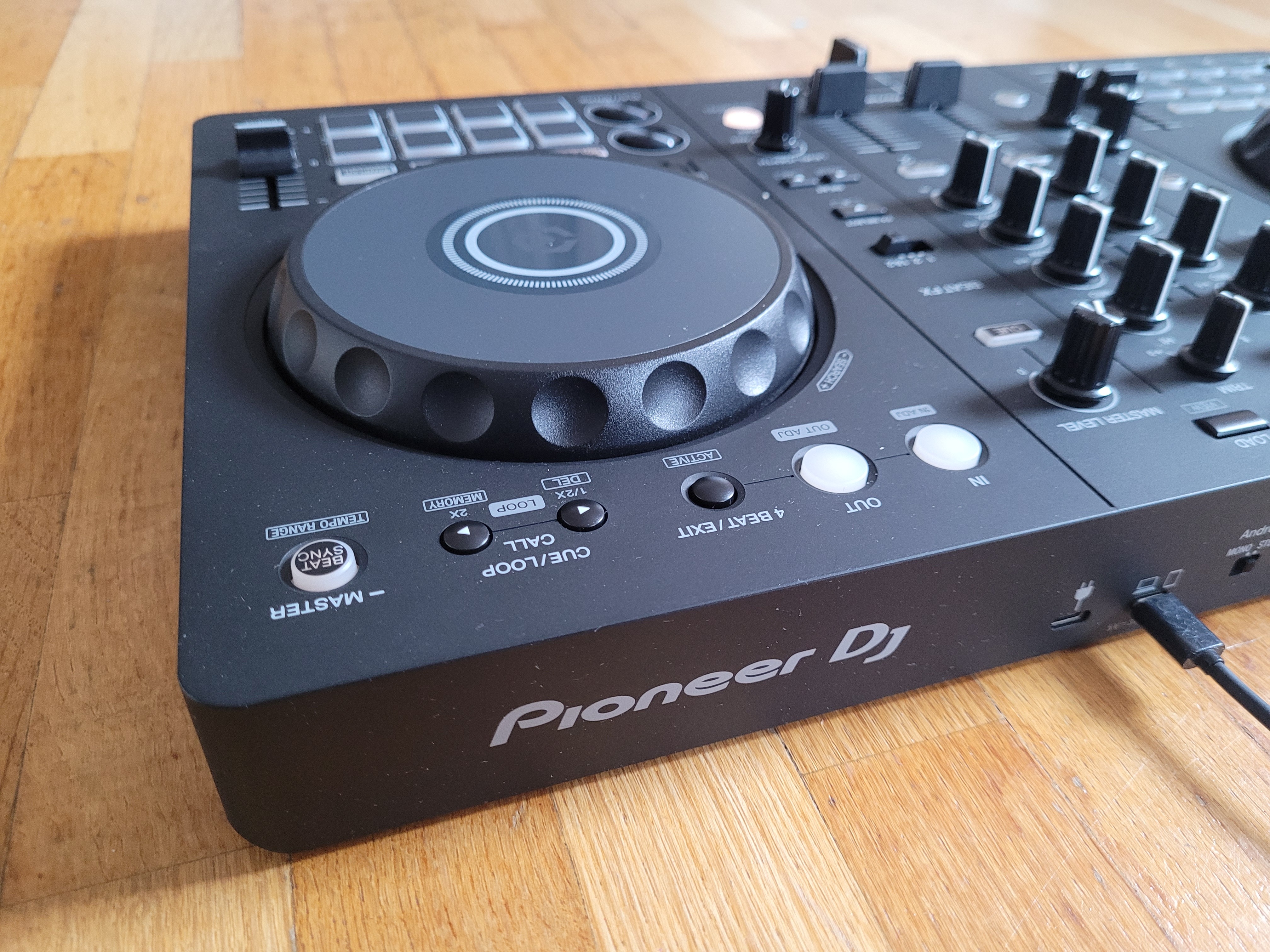Pioneer DDJ-FLX4 (34375)