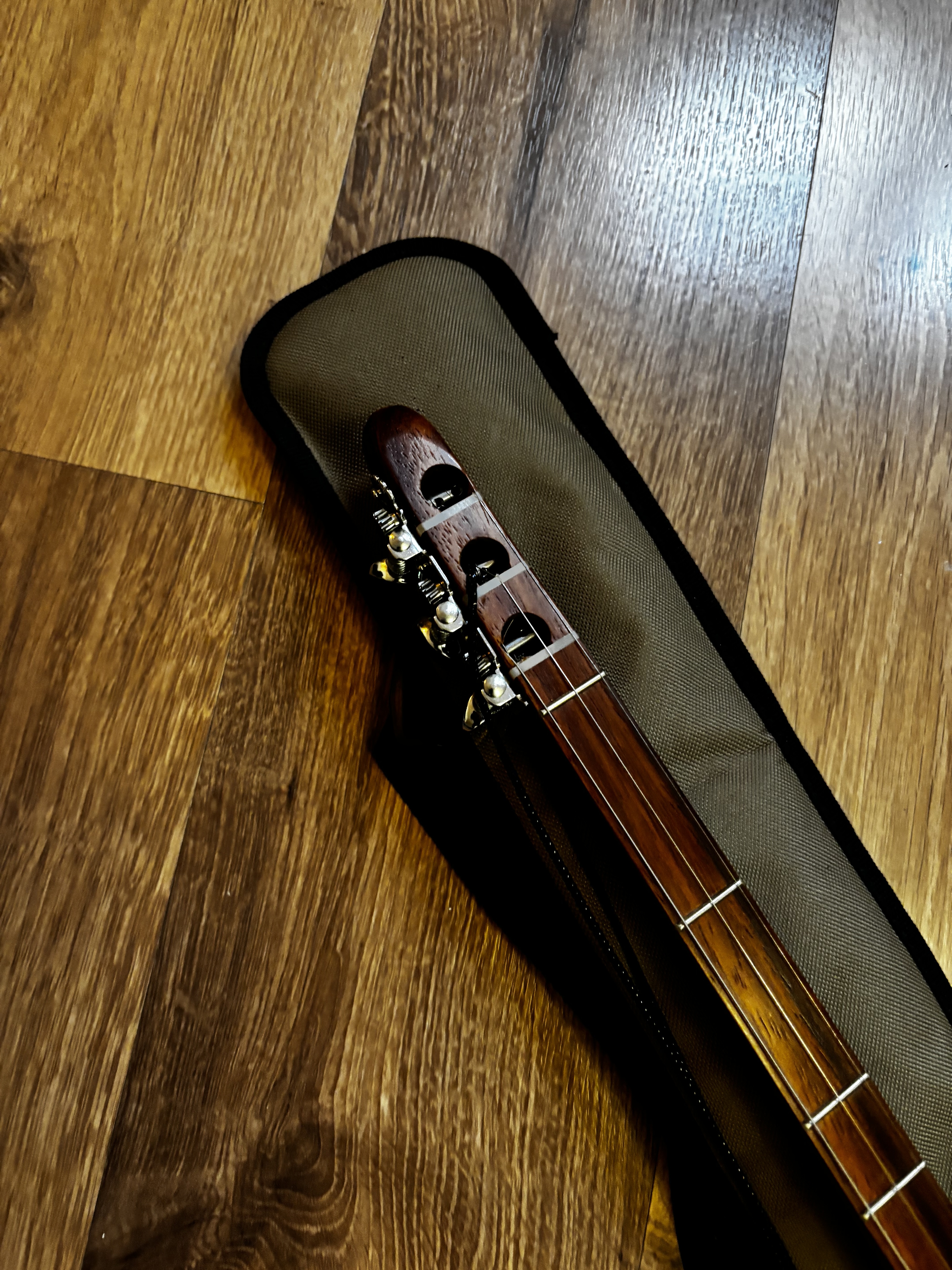McNally Instruments Strumstick Super G (42210)