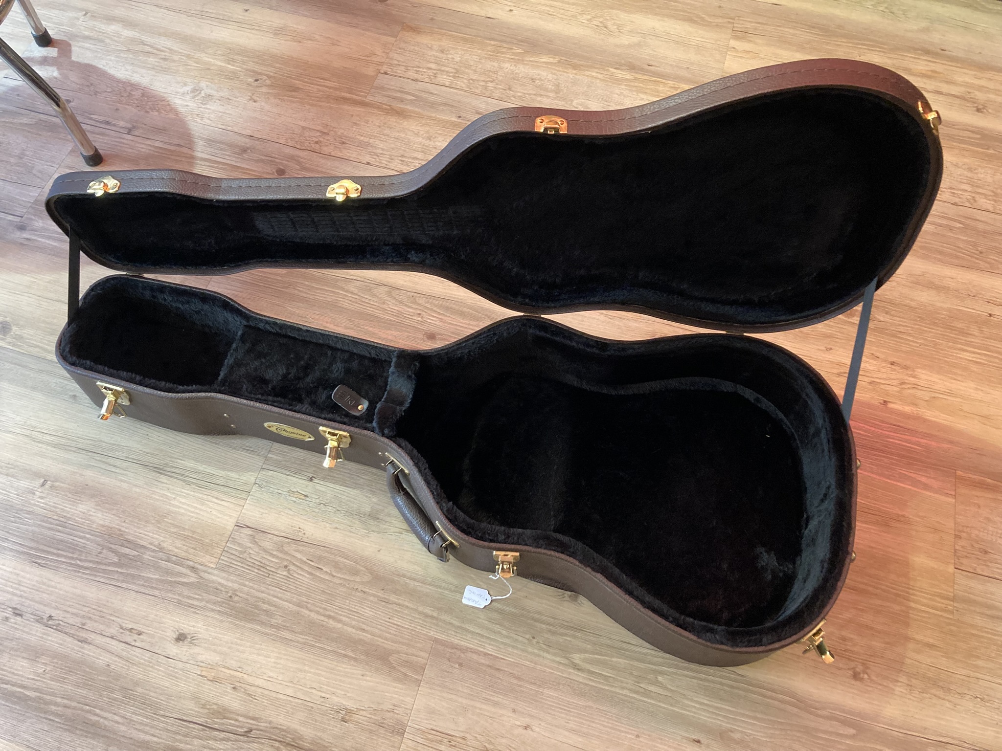 Takamine TAN10C (6080)