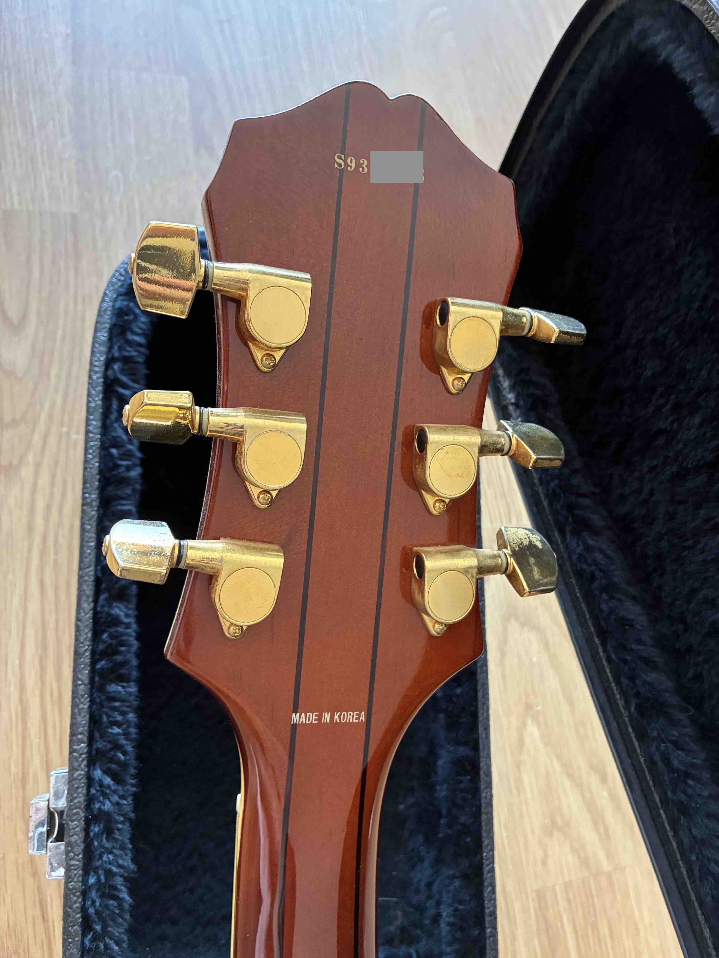 Epiphone Sheraton 12