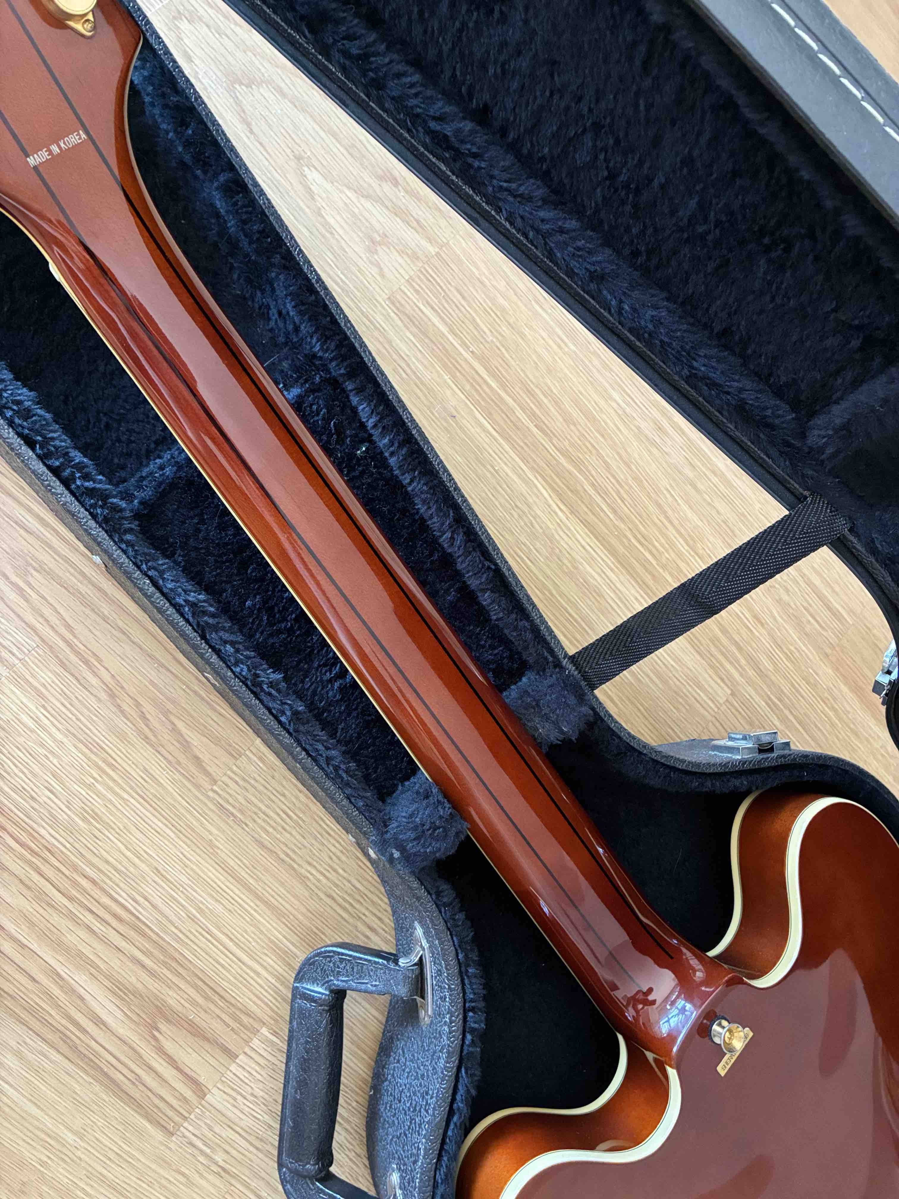 Epiphone Sheraton 13