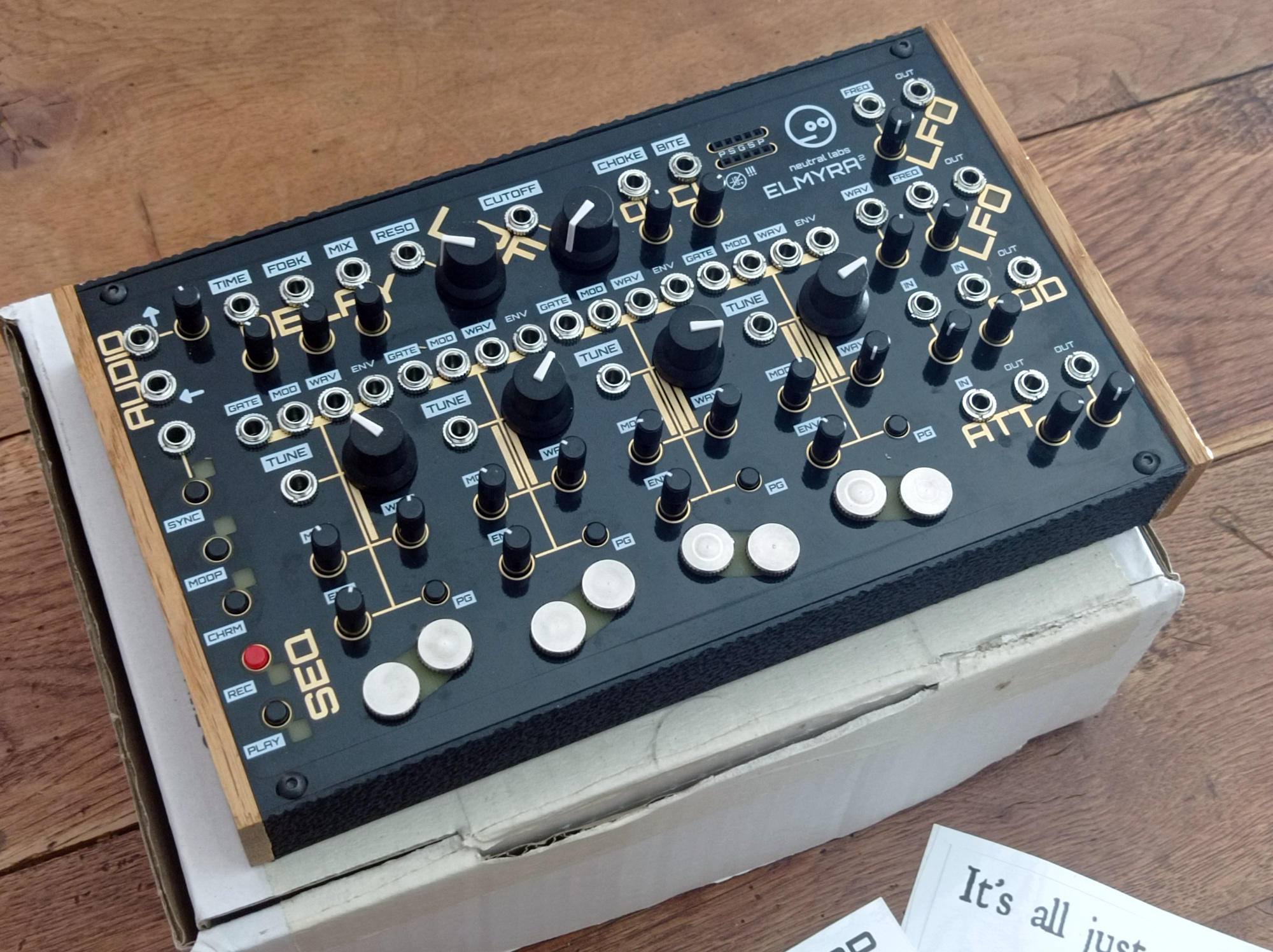 Neutral Labs Elmyra 2 comme neuf