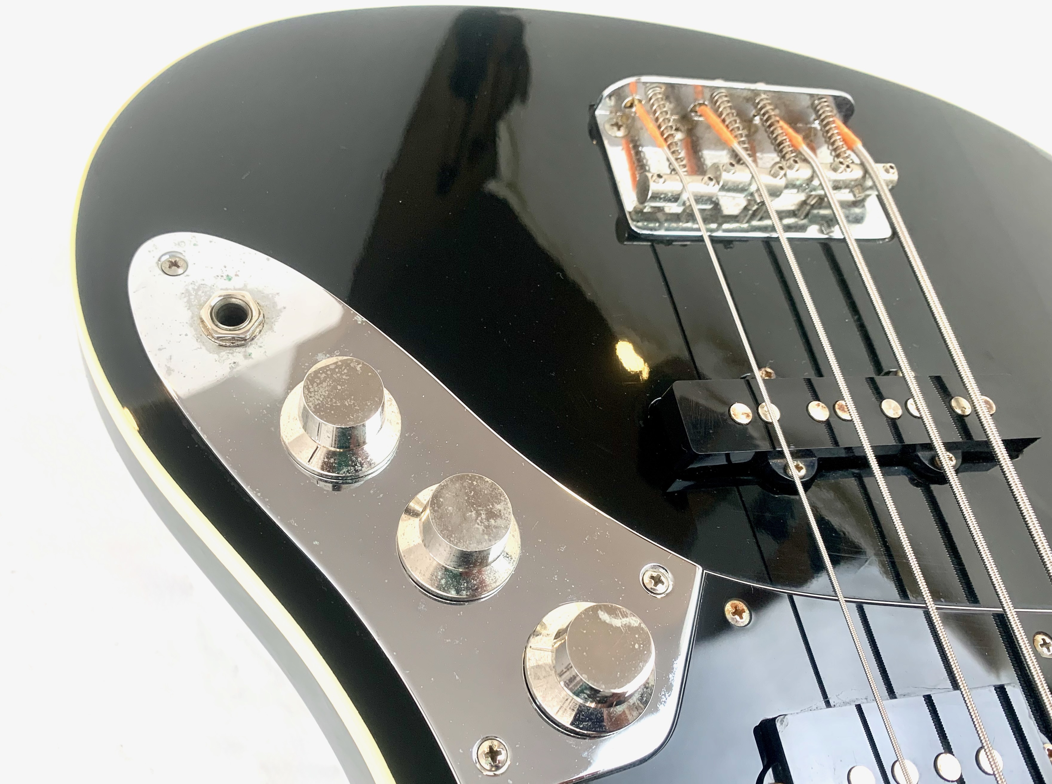 Fender Deluxe Aerodyne Jazz Bass (62754)