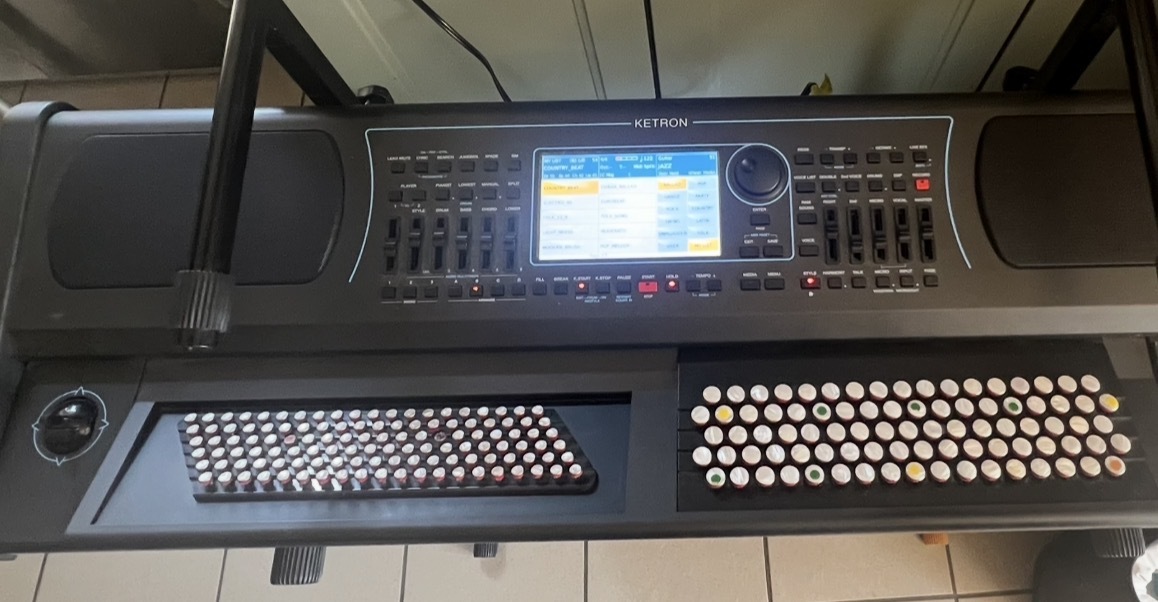 Ketron sd 80 très bon état ! 