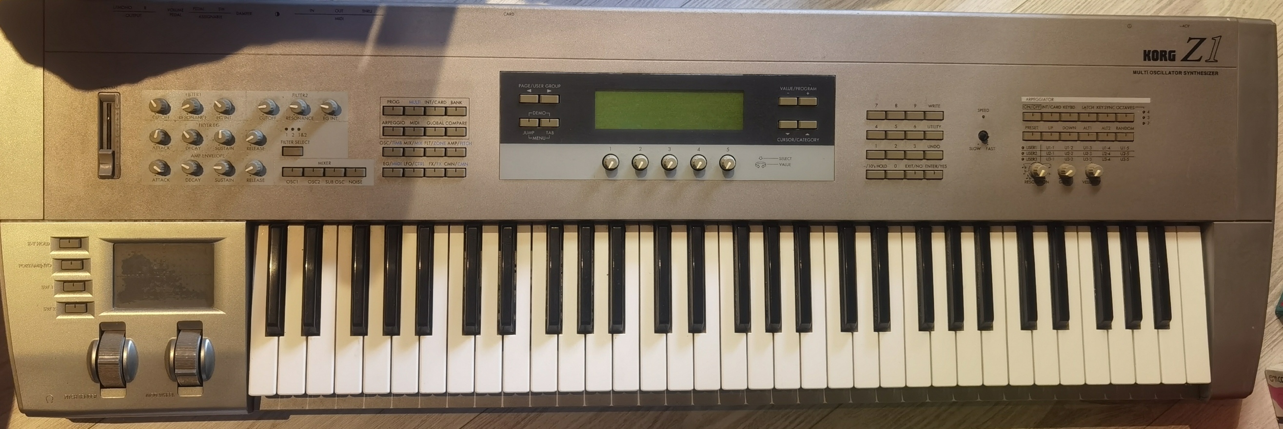 Clavier korg z1