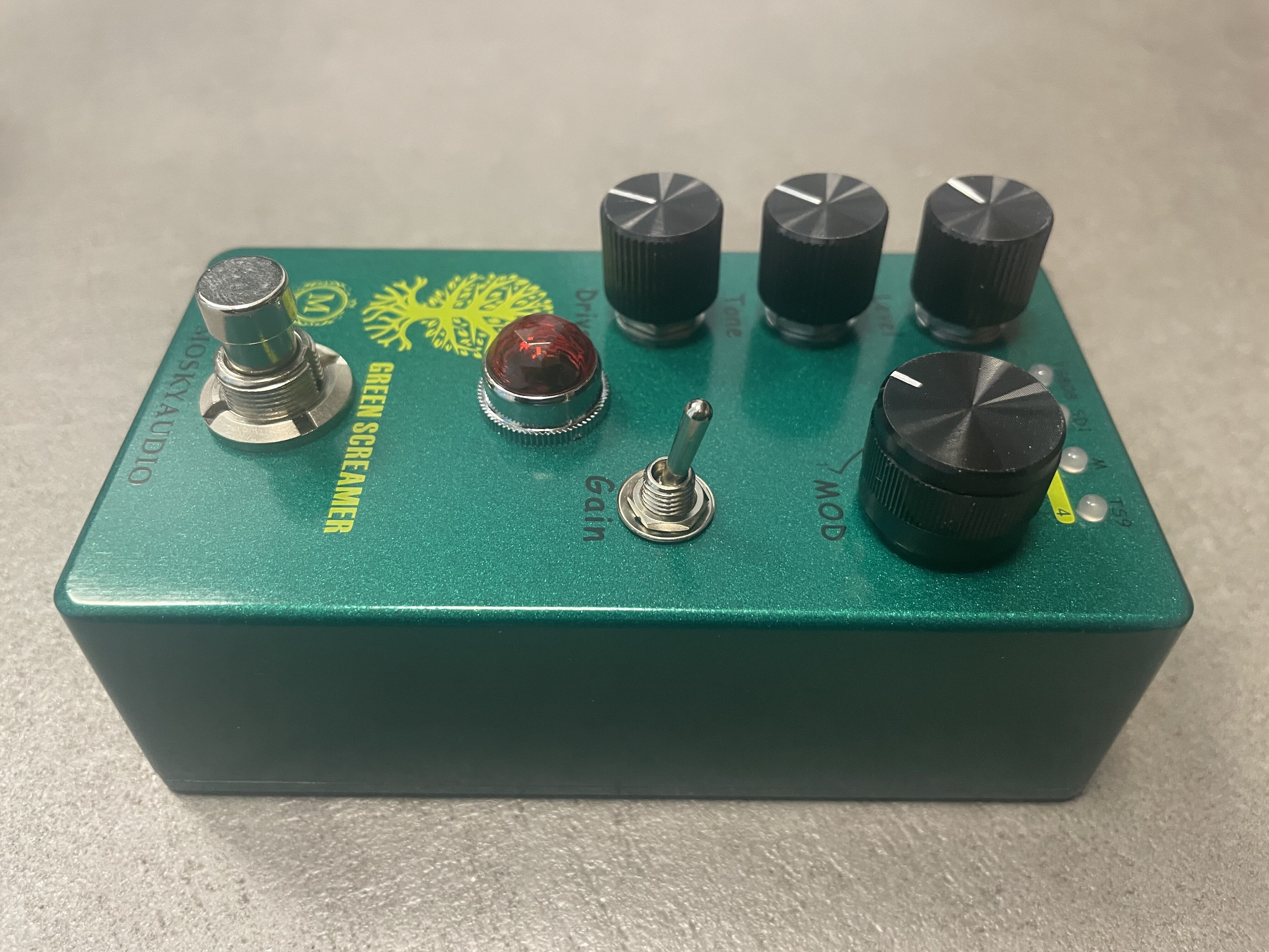 Mosky Green Screamer (78295)