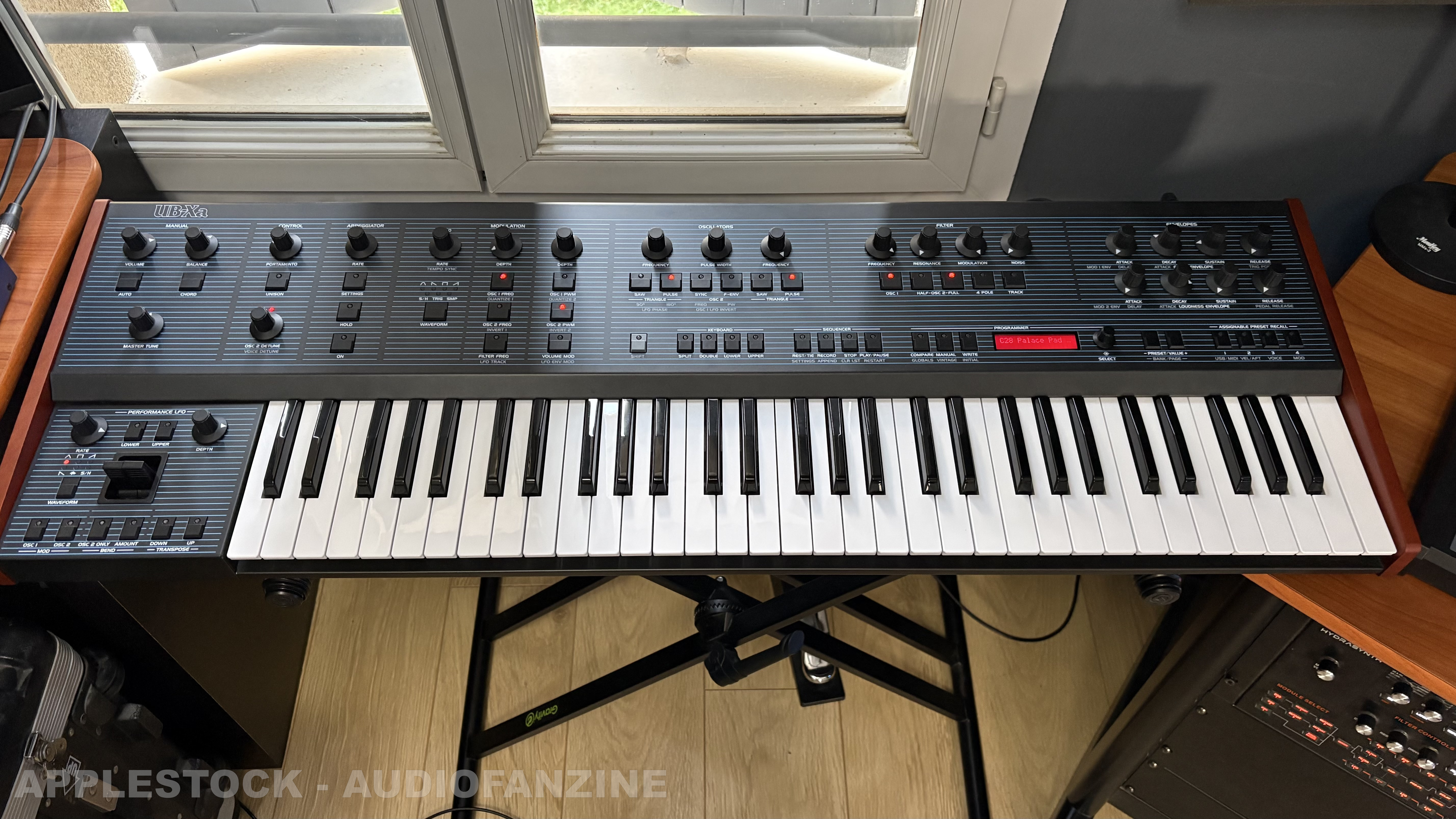 Behringer UB-Xa (2595)