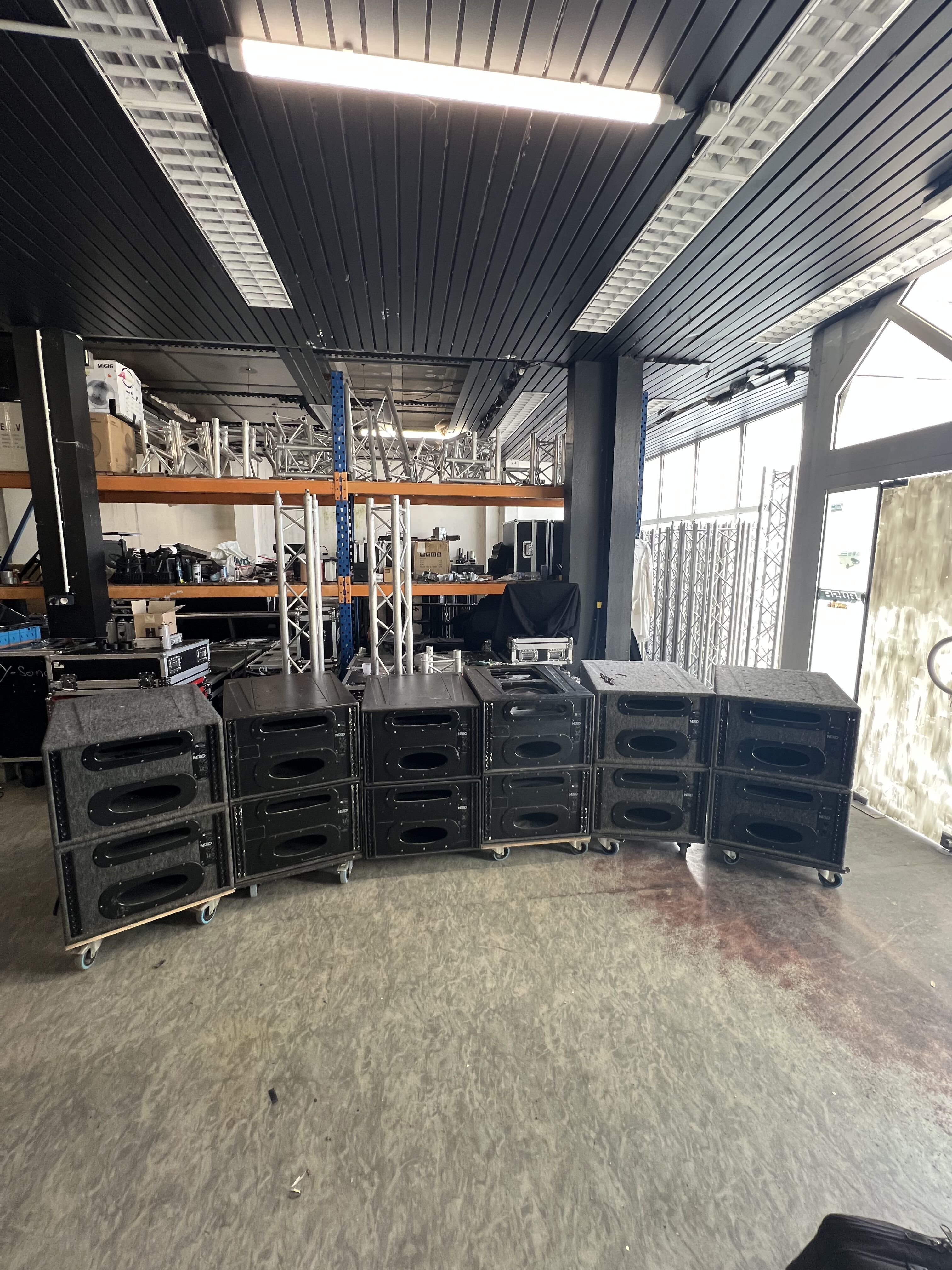 Vend caissons nexo geo cd12 