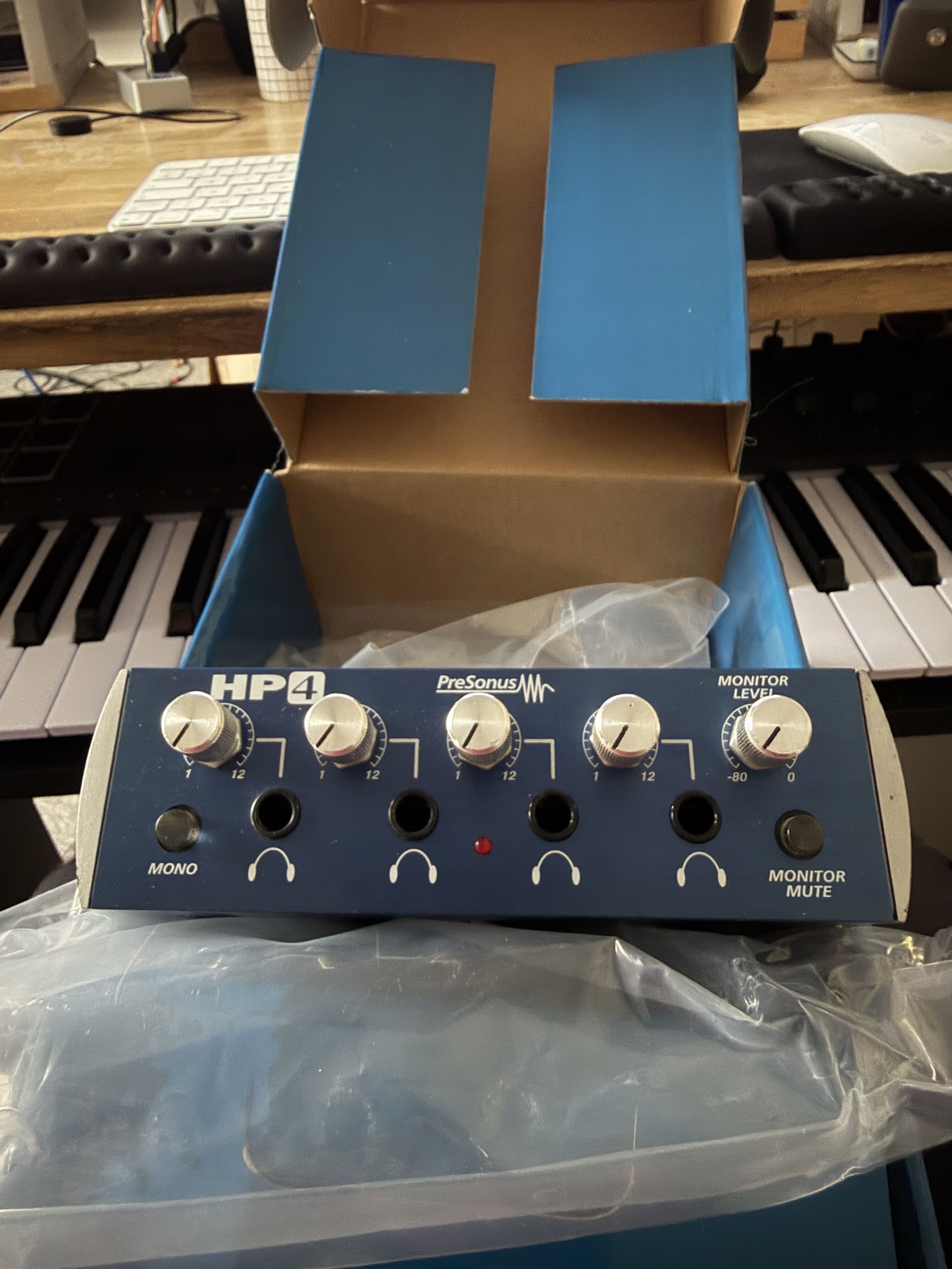 PreSonus HP-4