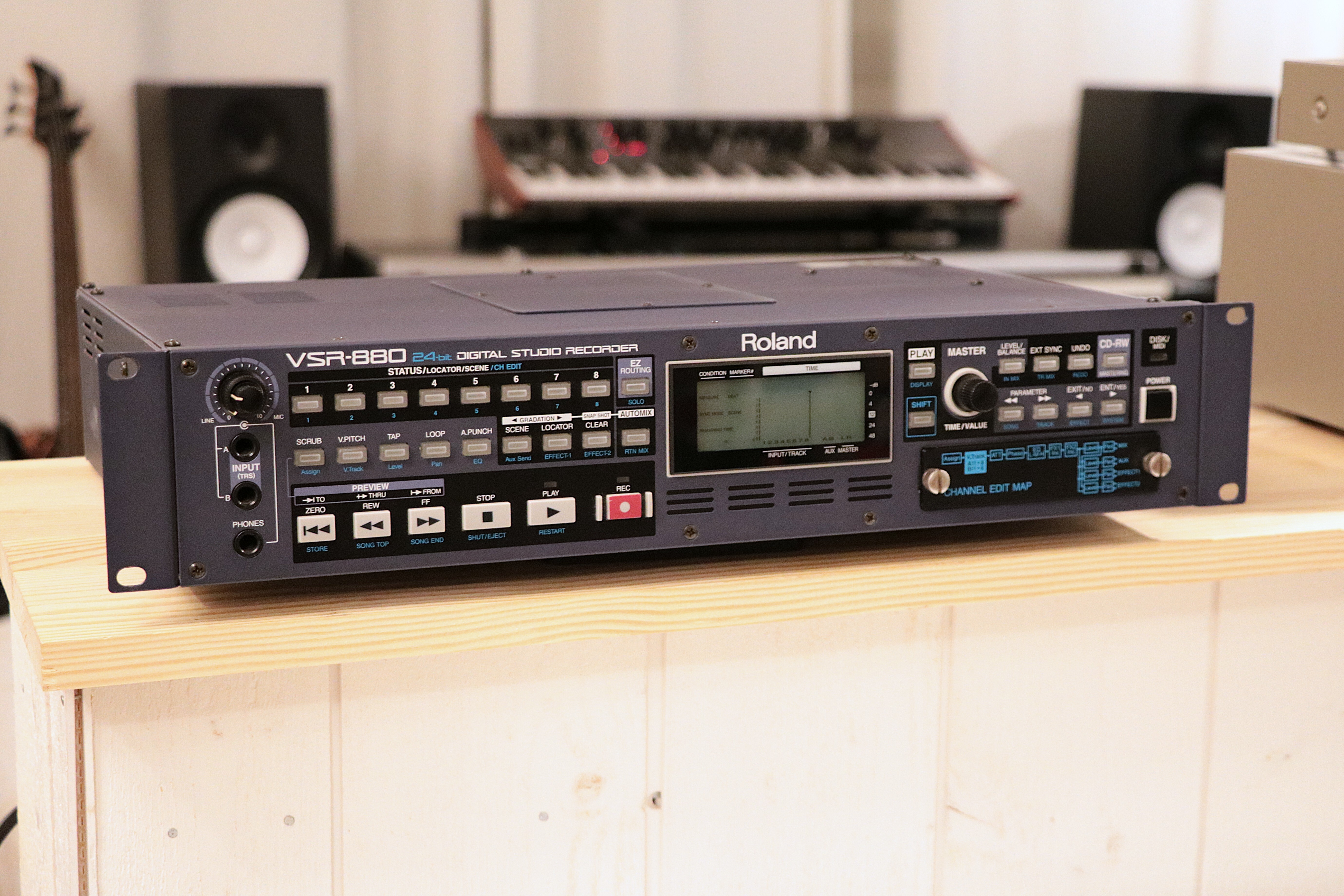 Roland VSR-880 (29593)