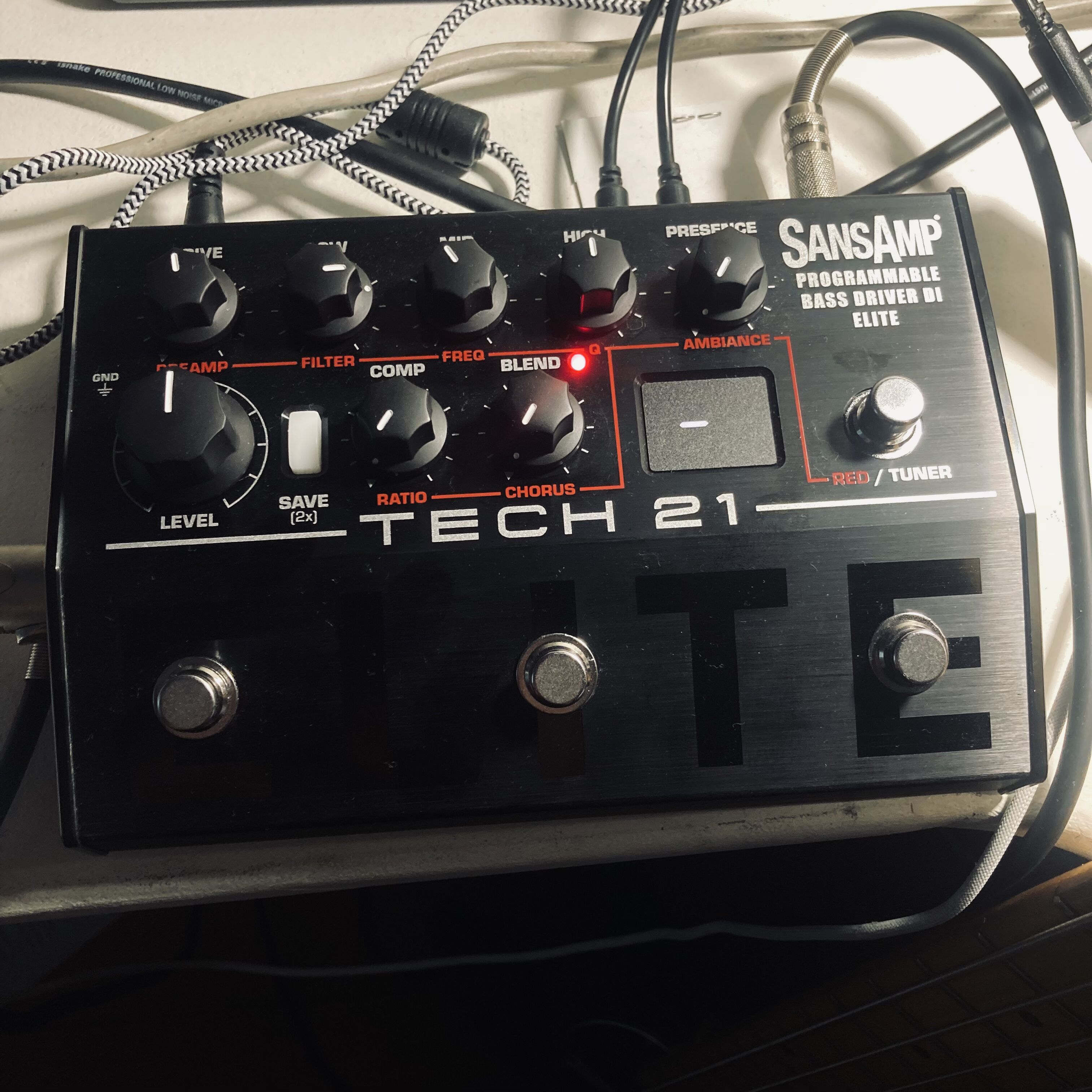 Tech 21 SansAmp Programmable Bass Driver DI Elite